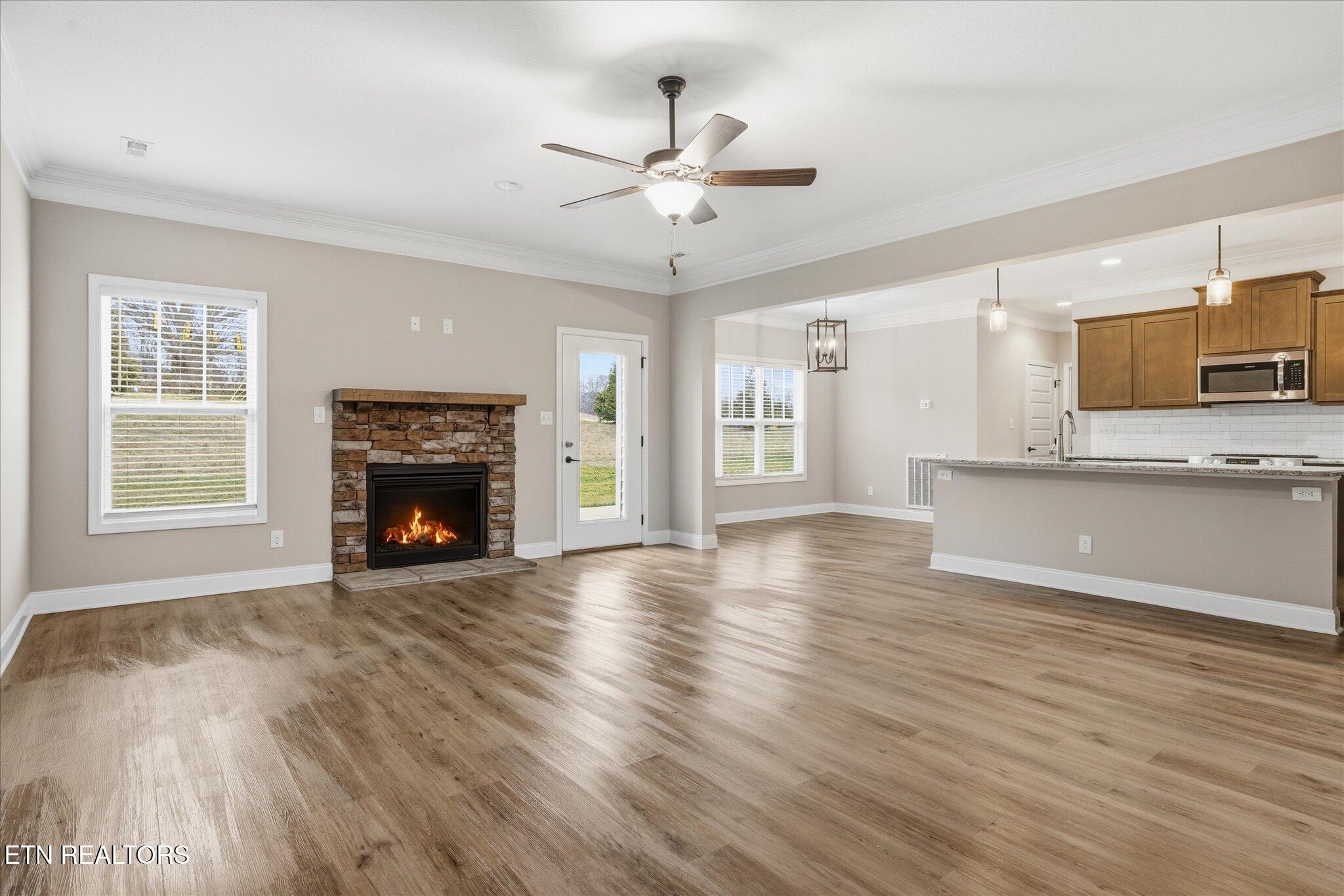 8415 Creek Valley Lane Knoxville TN 37931