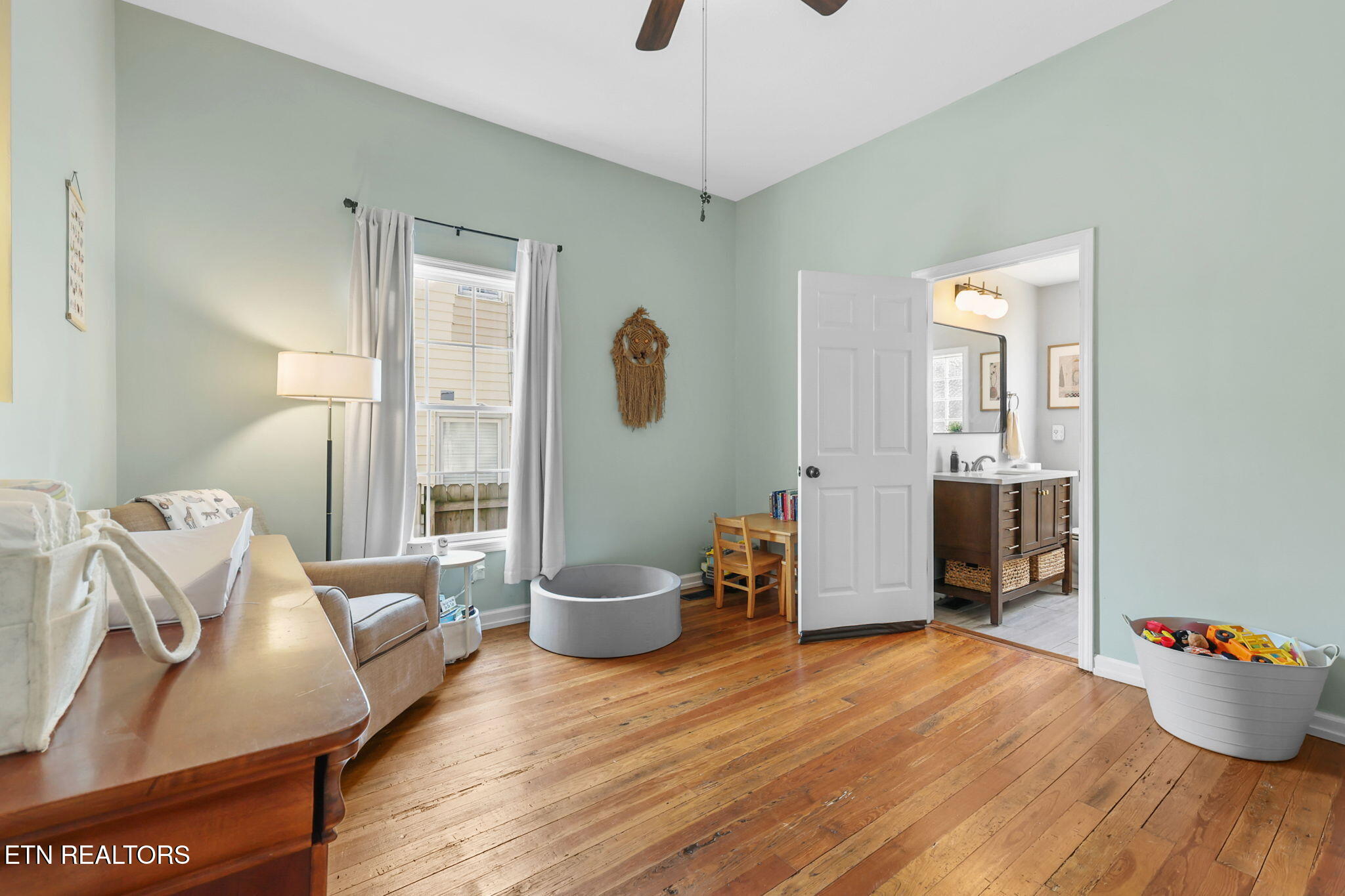 221 E Oldham Avenue Knoxville TN 37917