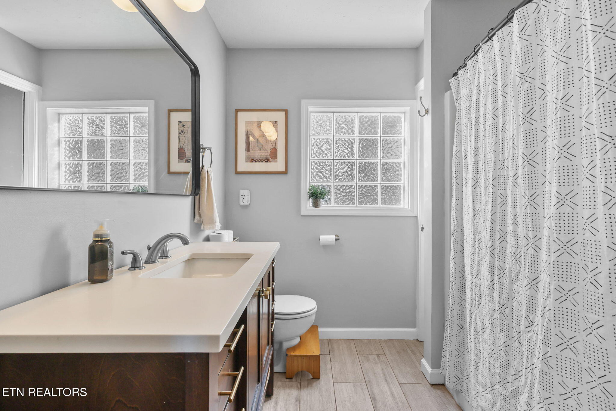 221 E Oldham Avenue Knoxville TN 37917