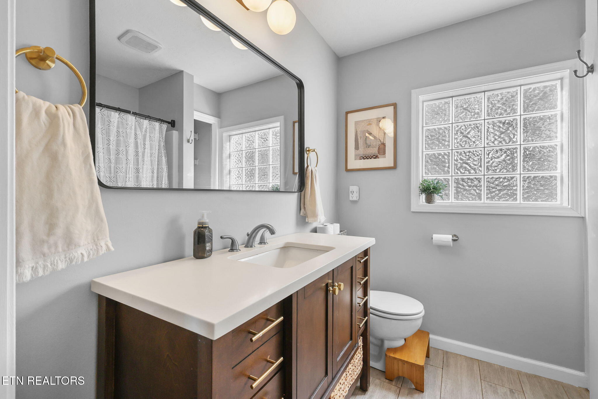 221 E Oldham Avenue Knoxville TN 37917