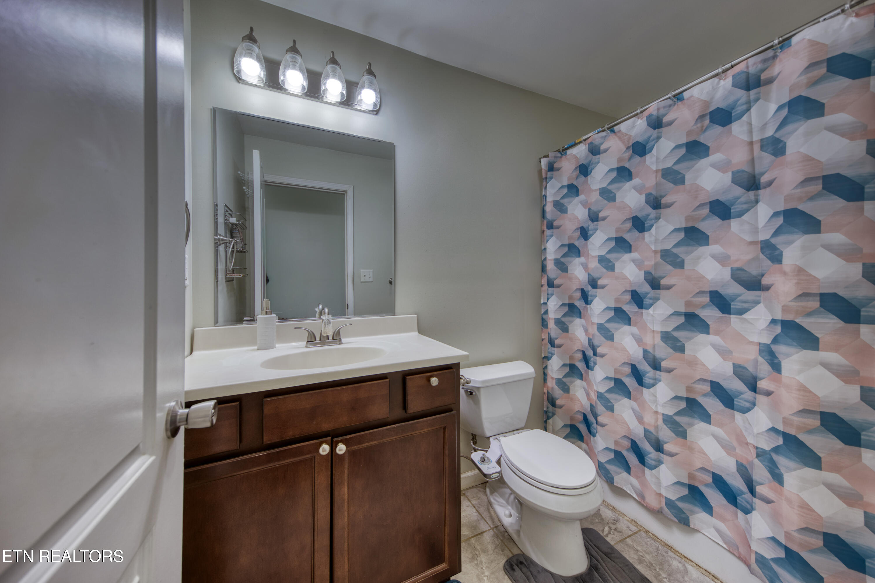 303 Kensi Drive Knoxville TN 37912