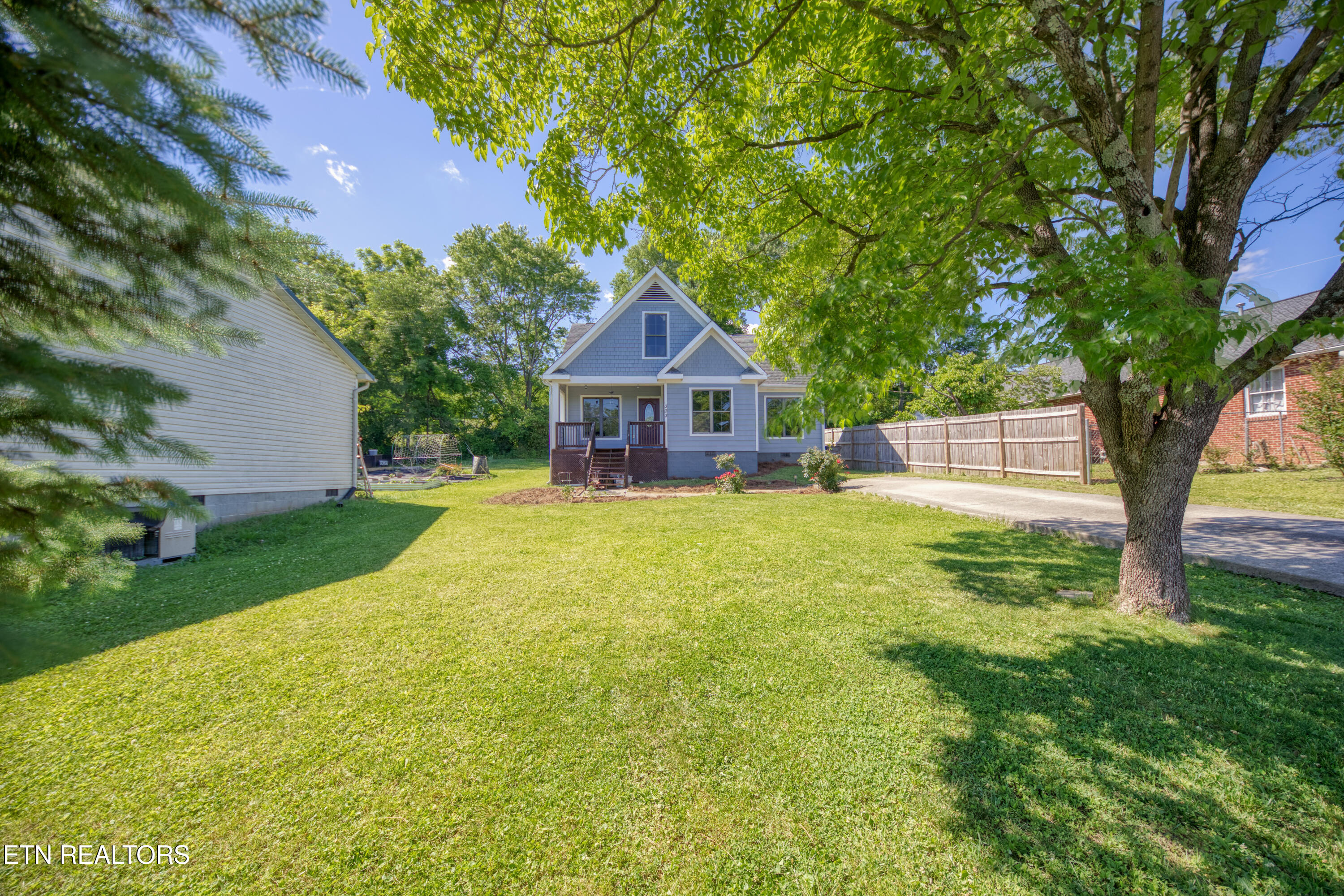 303 Kensi Drive Knoxville TN 37912