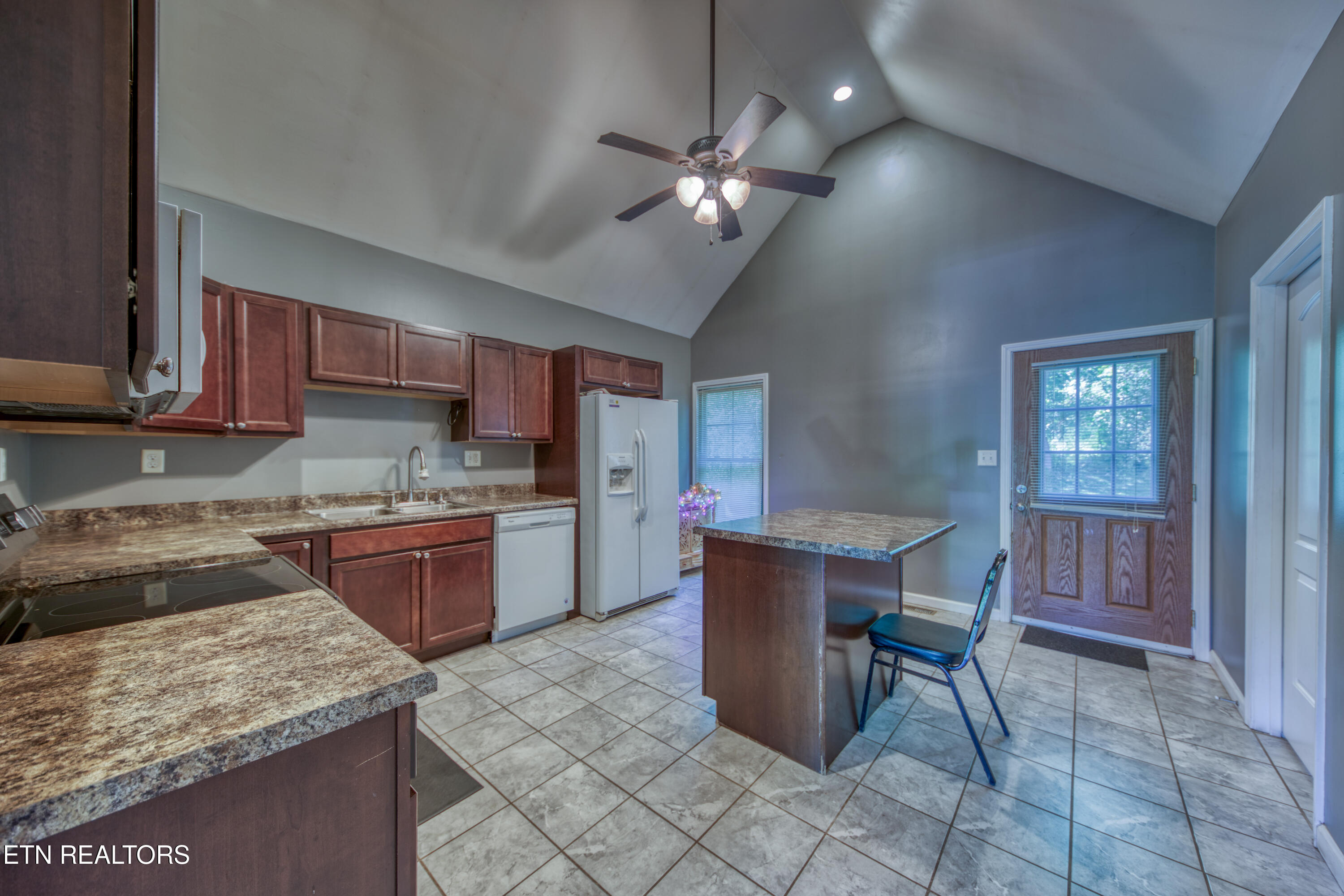 303 Kensi Drive Knoxville TN 37912