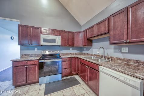 303 Kensi Drive Knoxville TN 37912