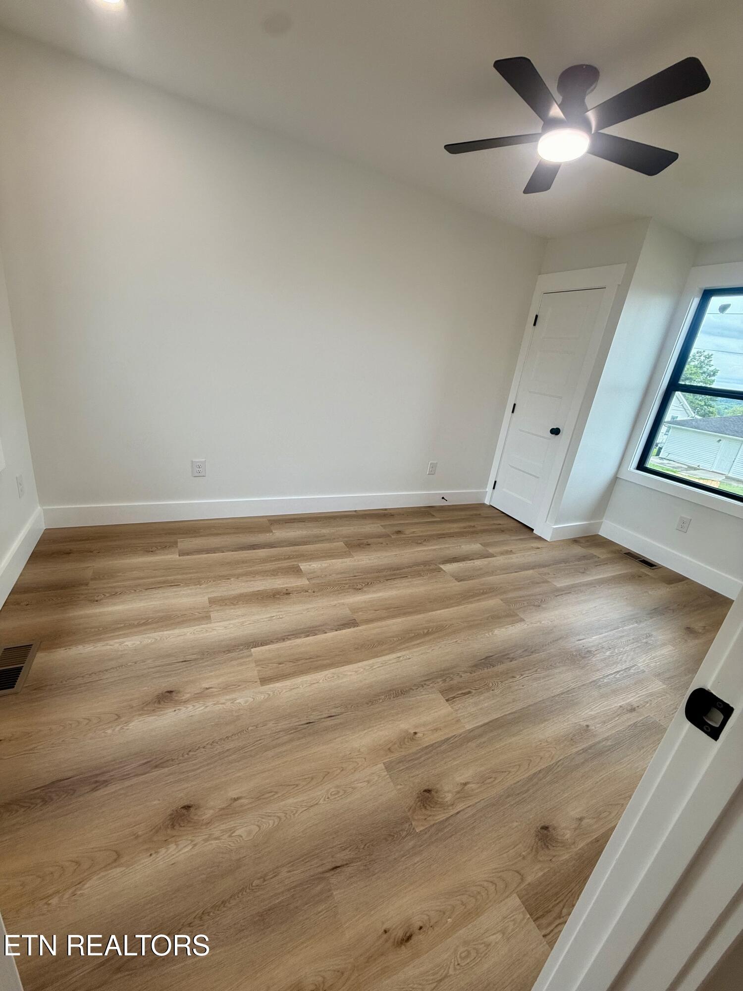 2400 Mccroskey Avenue Knoxville TN 37917