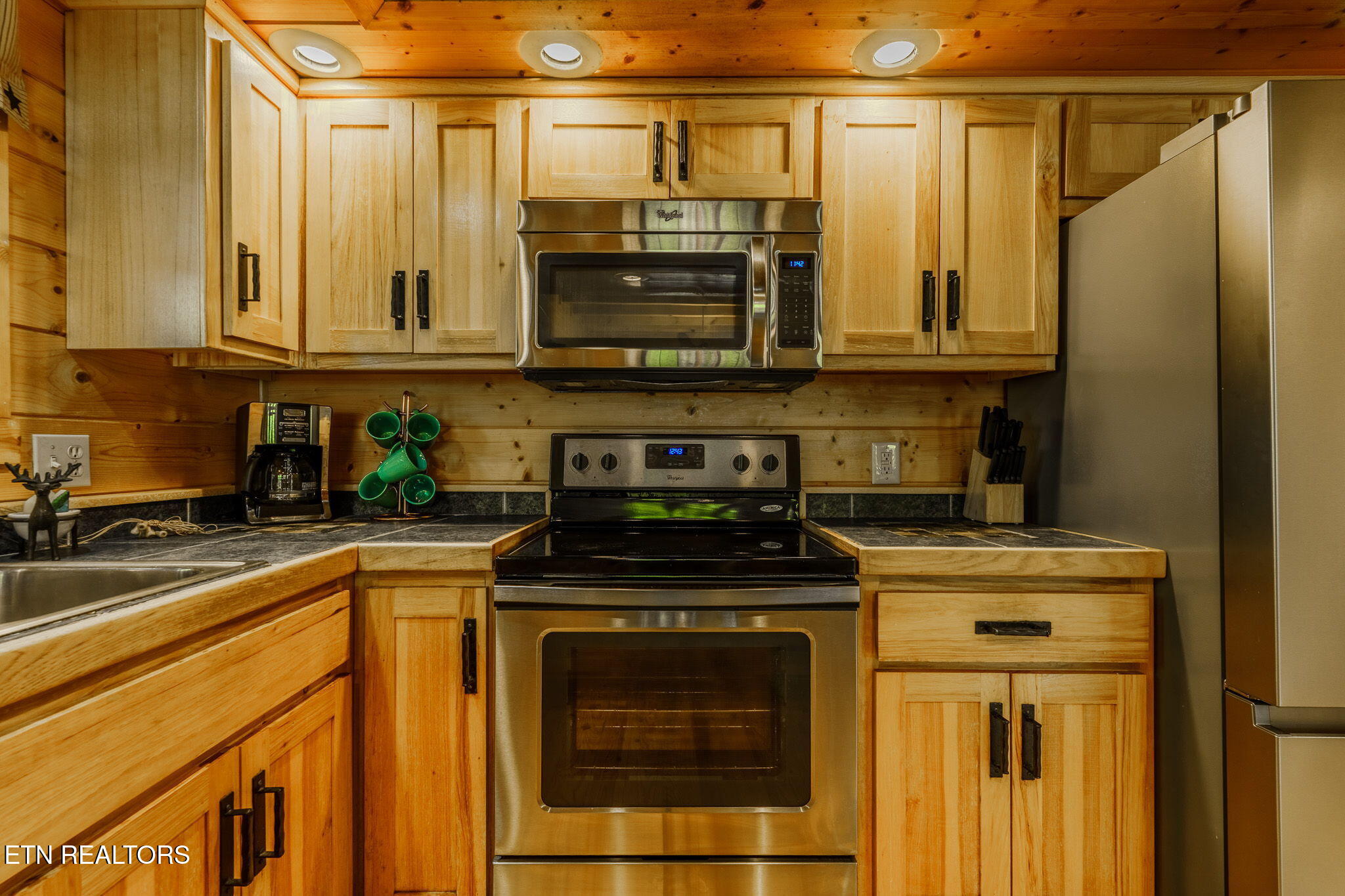 3517 Sand Ridge Way Pigeon Forge TN 37863