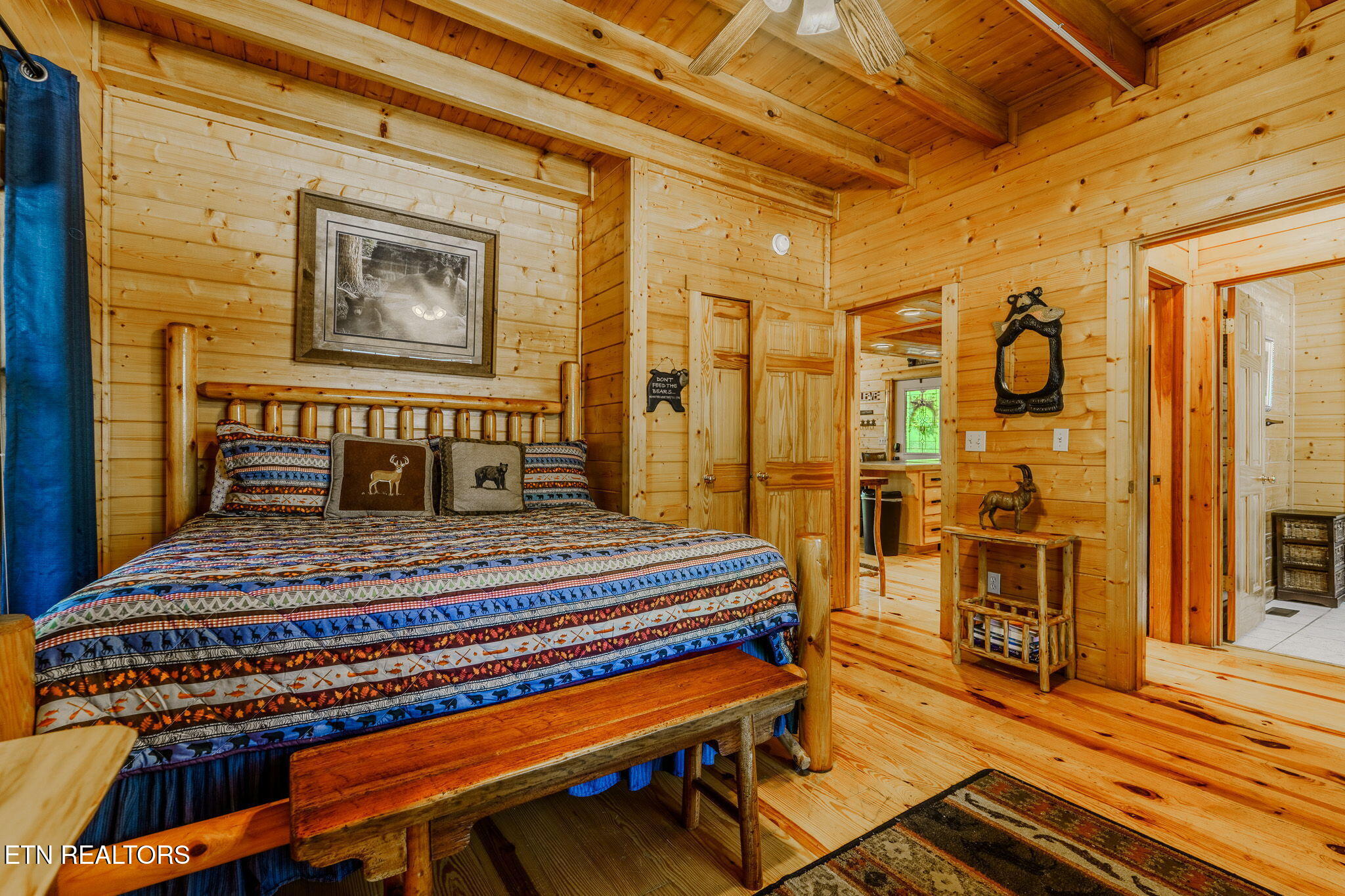 3517 Sand Ridge Way Pigeon Forge TN 37863