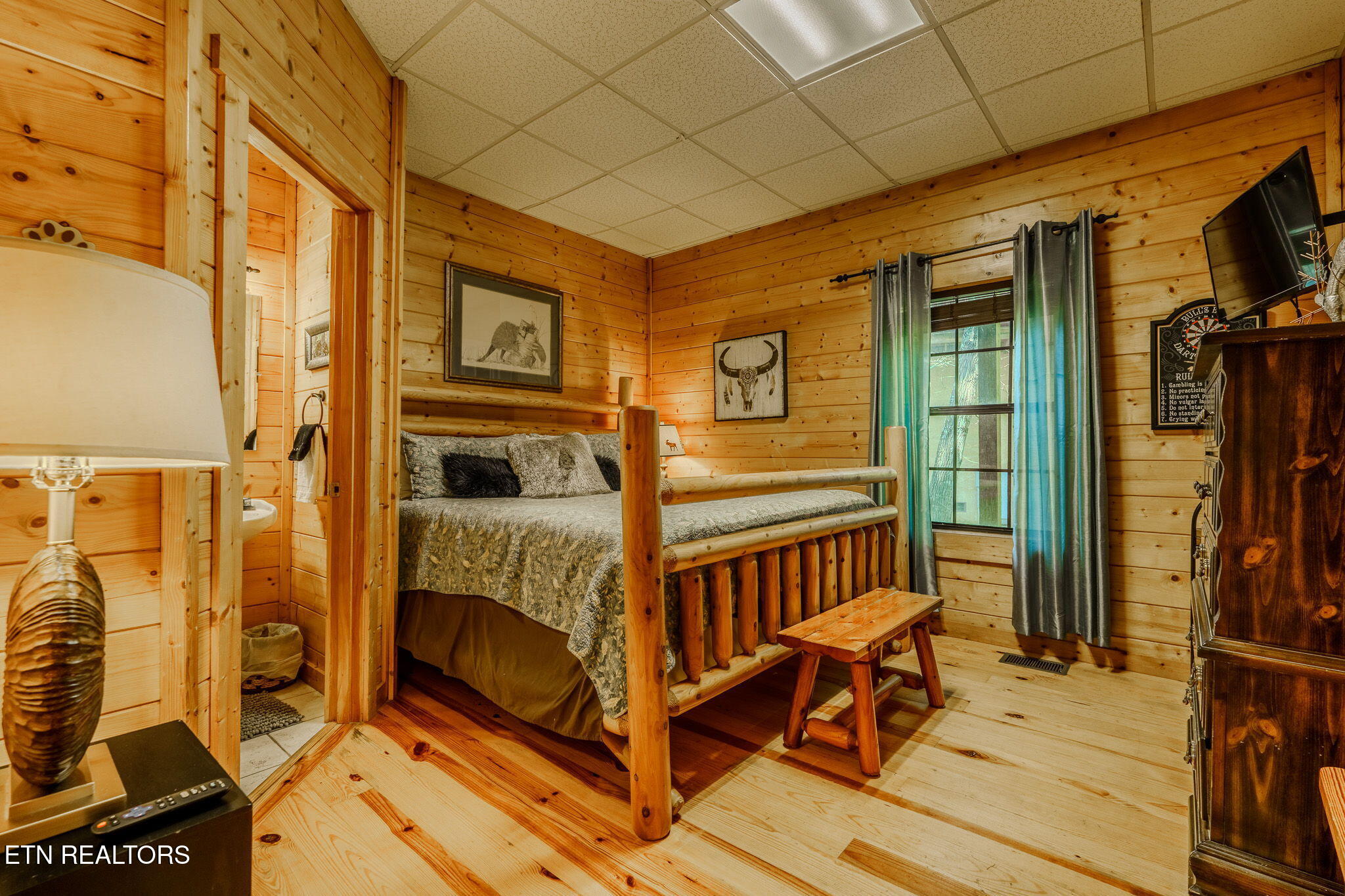 3517 Sand Ridge Way Pigeon Forge TN 37863