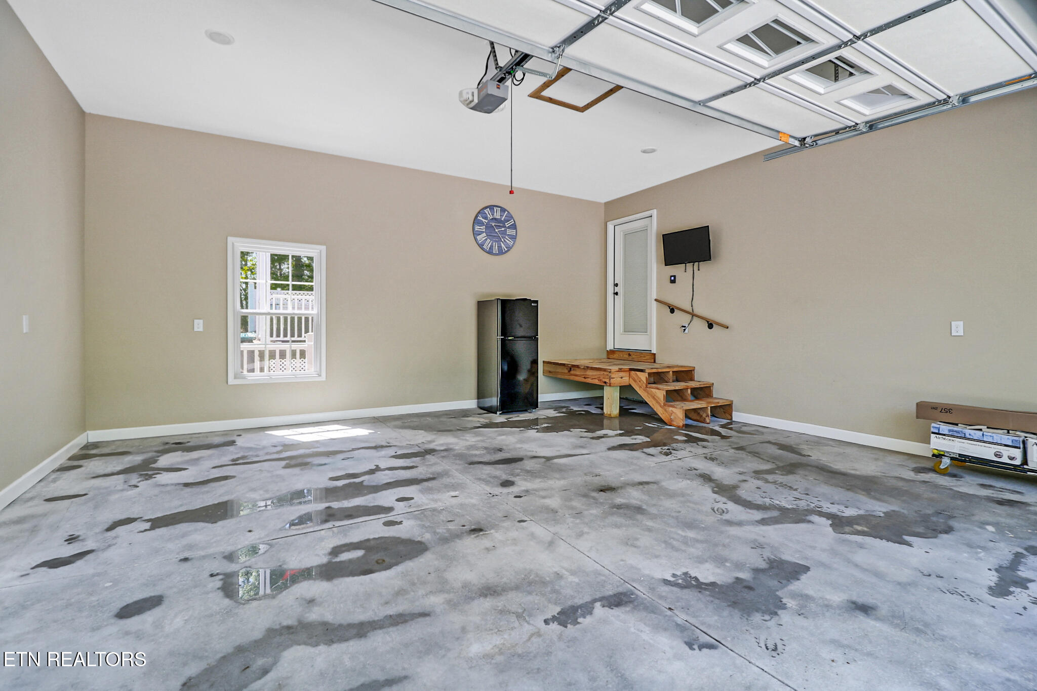 874 Deer Lodge Highway Clarkrange TN 38553