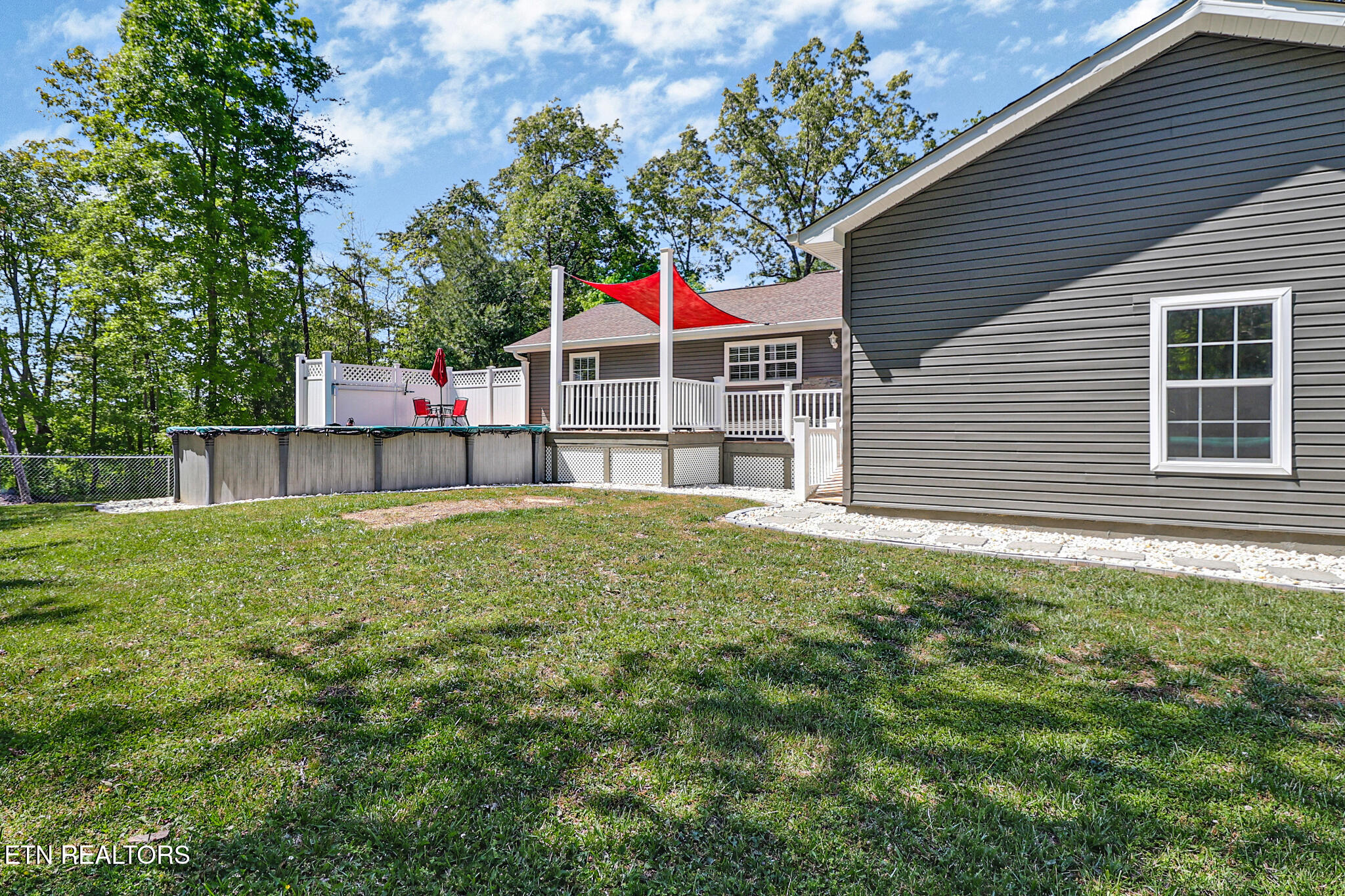 874 Deer Lodge Highway Clarkrange TN 38553
