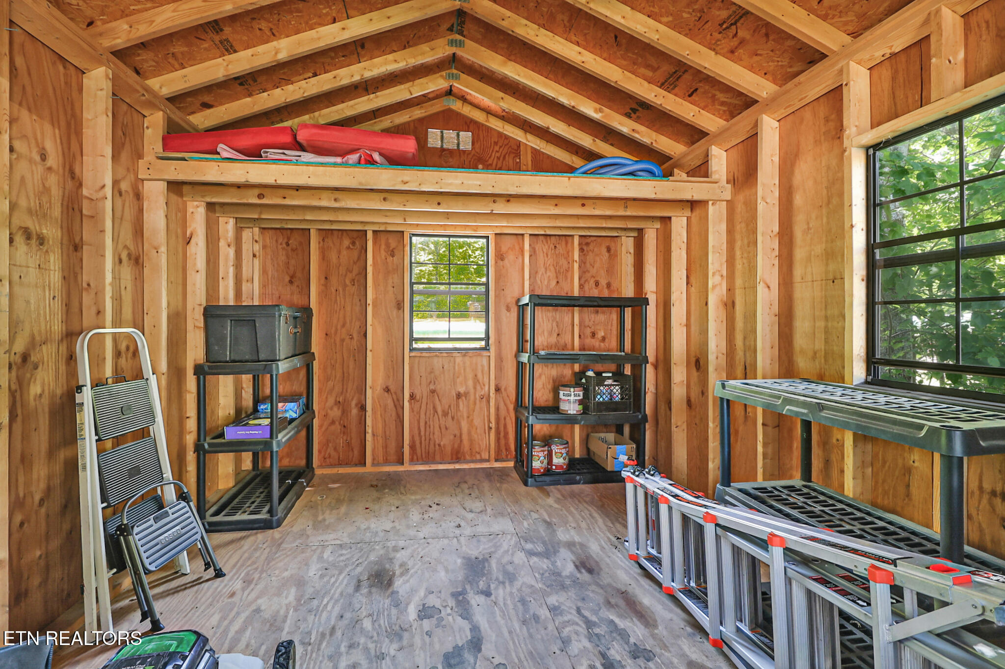 874 Deer Lodge Highway Clarkrange TN 38553