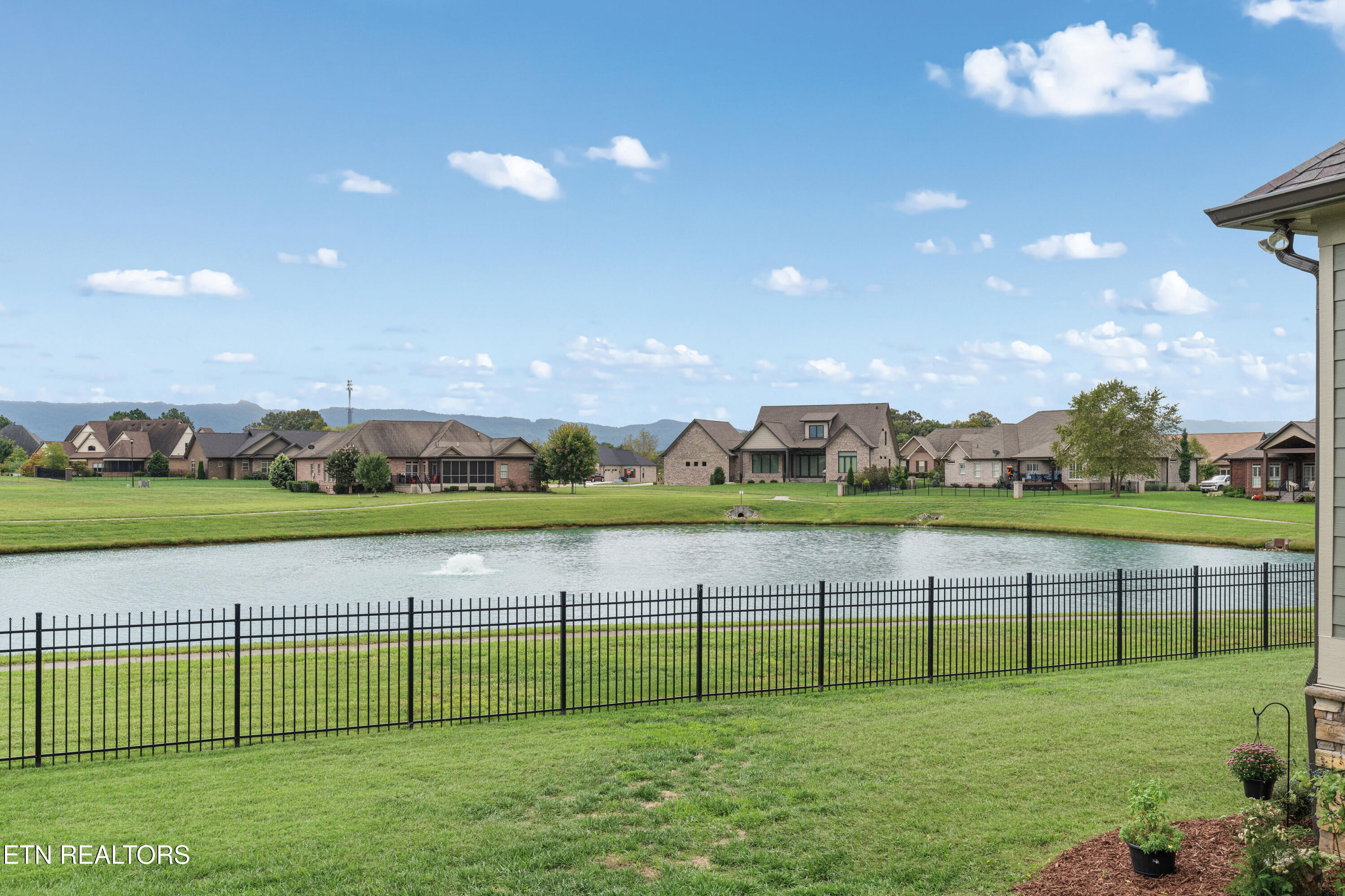 3314 Bridgewater Crossing Maryville TN 37804