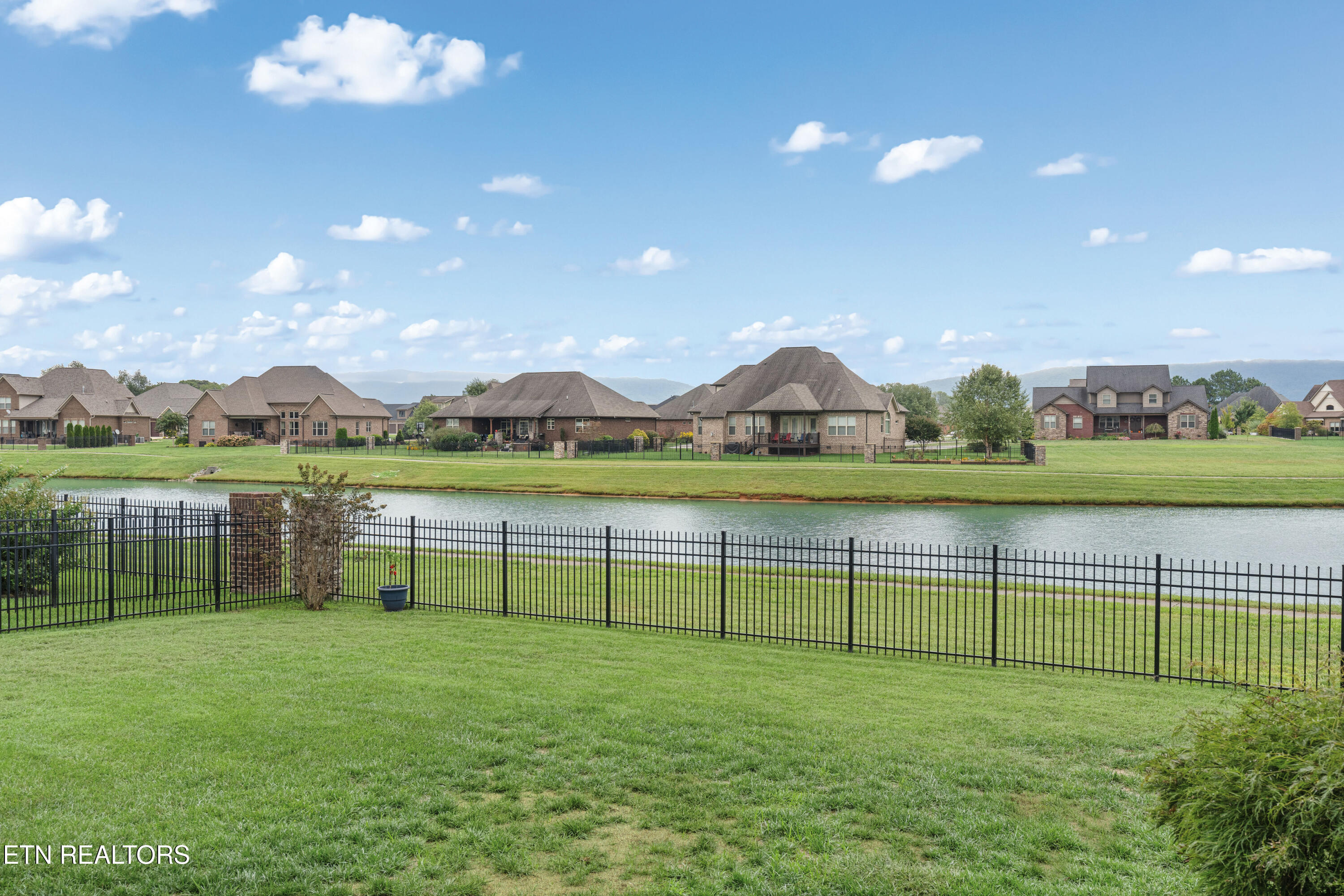 3314 Bridgewater Crossing Maryville TN 37804