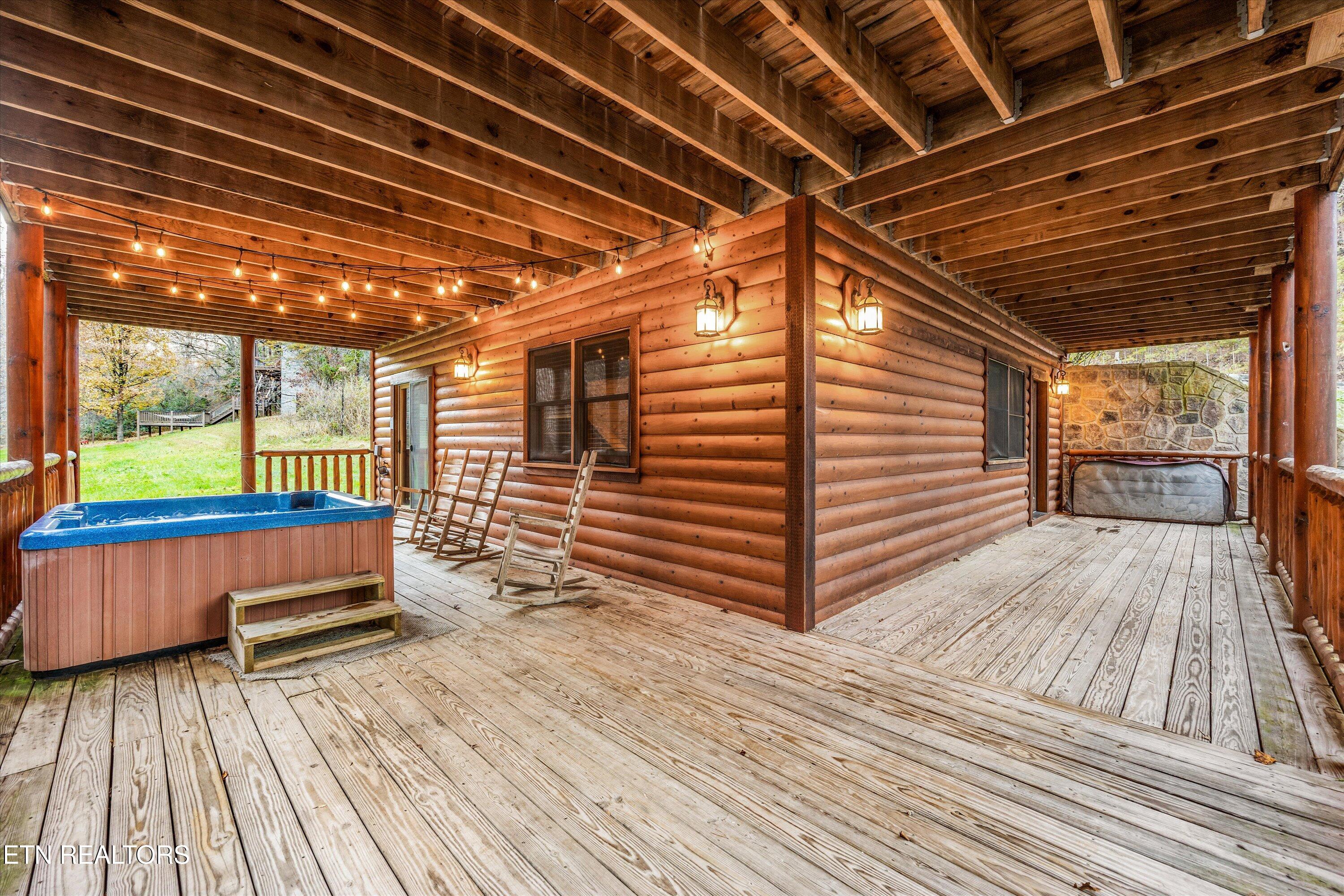 1323 Zachary Thomas Lane Sevierville TN 37876