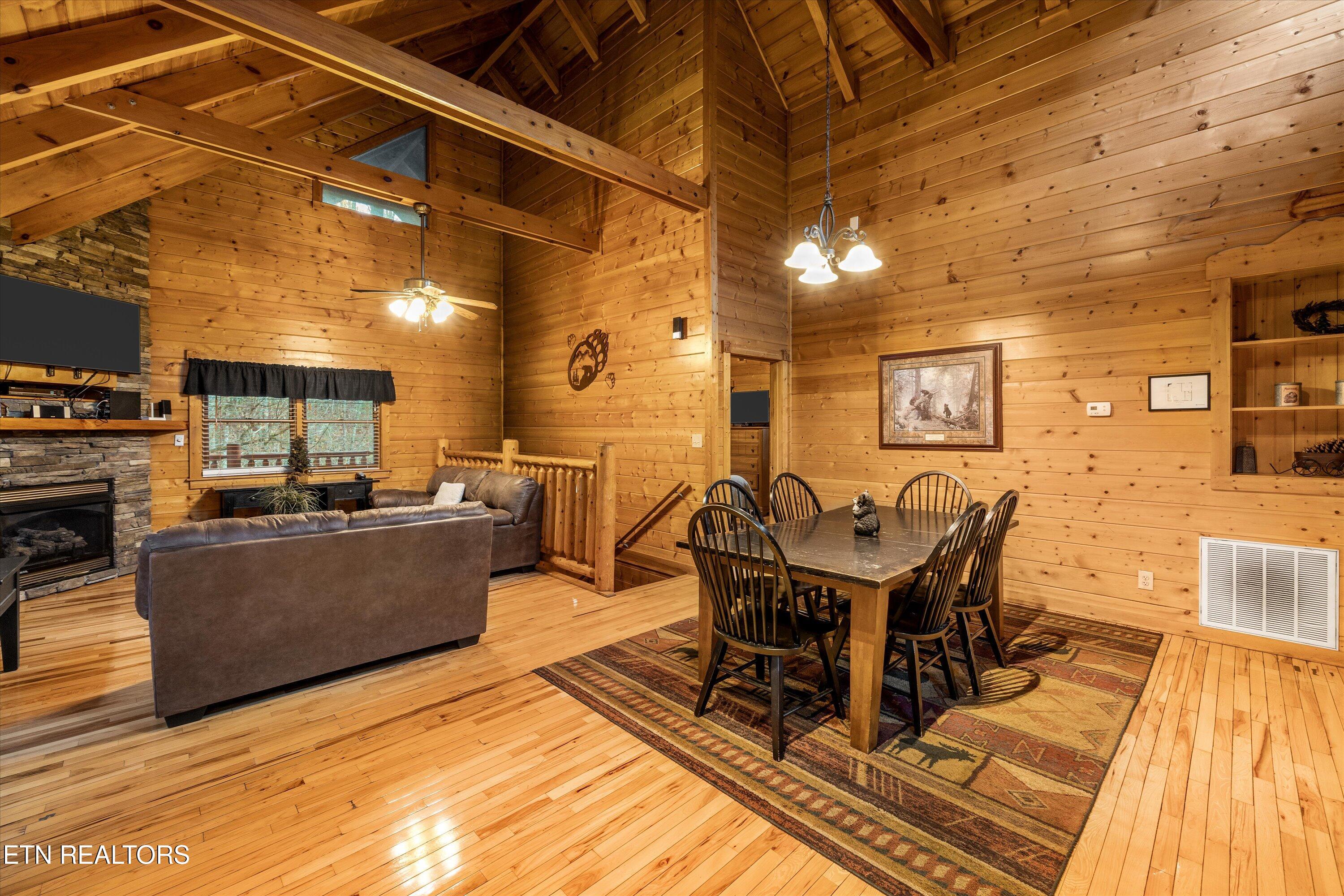 1323 Zachary Thomas Lane Sevierville TN 37876