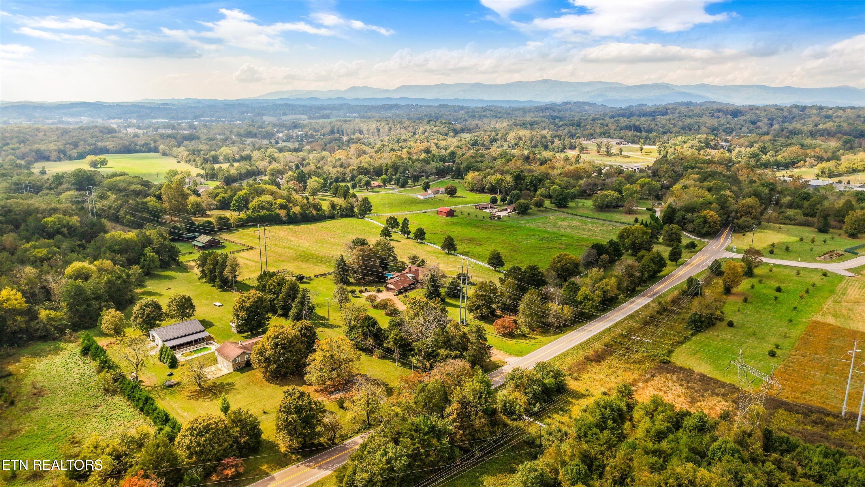 3098 Norris Freeway Andersonville TN 37705