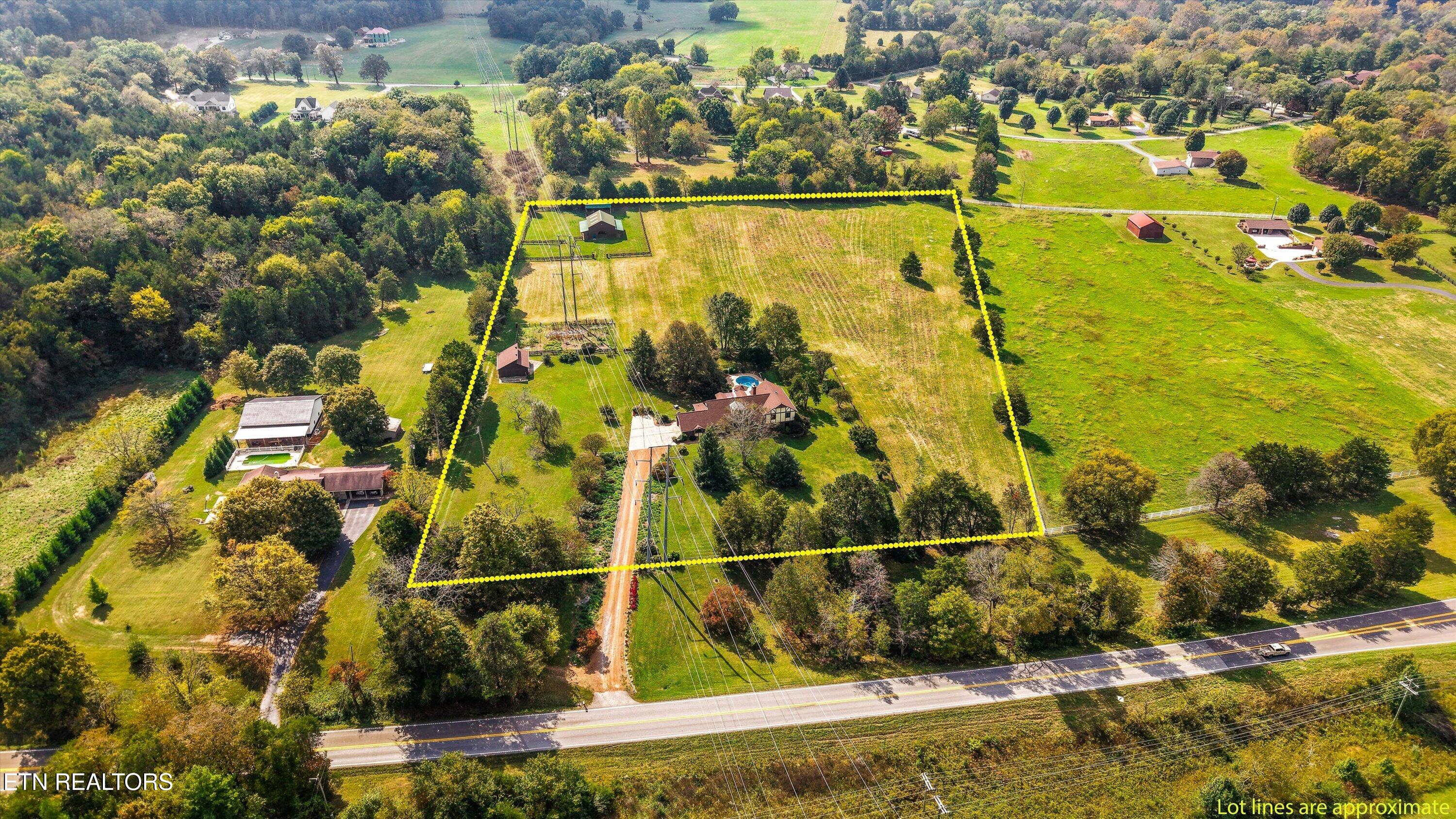 3098 Norris Freeway Andersonville TN 37705
