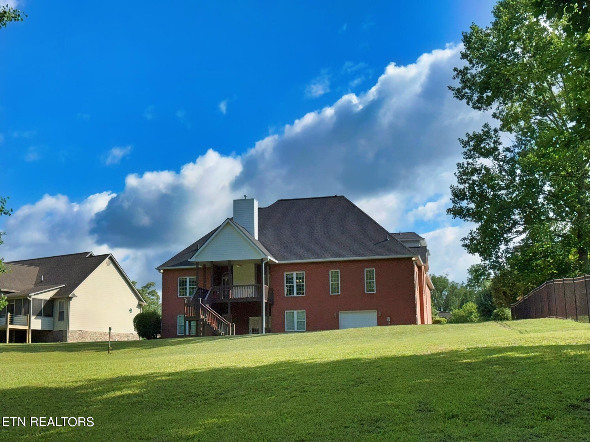 267 Paradise Lane Jacksboro TN 37757