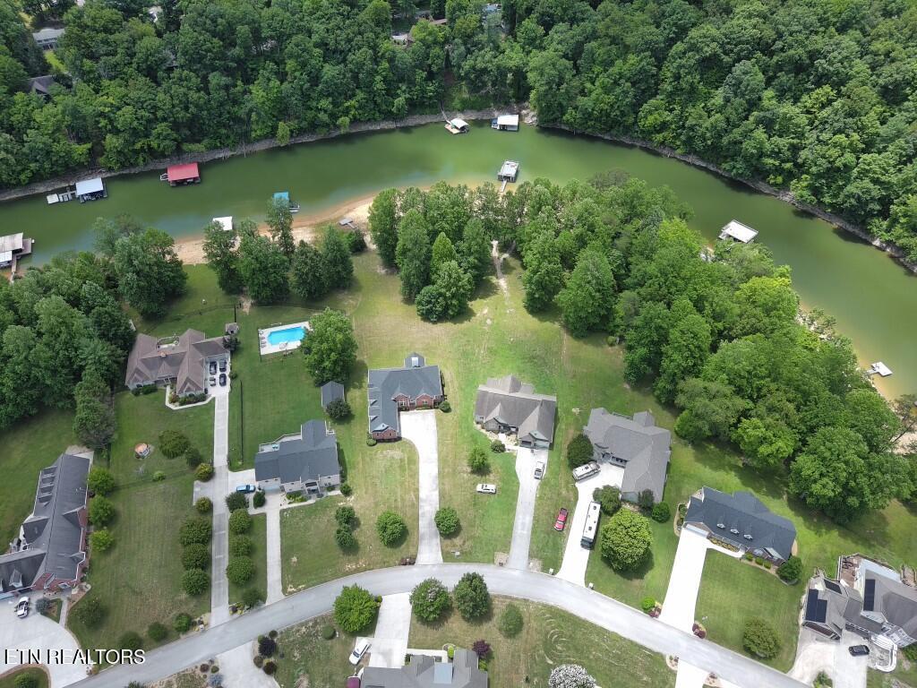 267 Paradise Lane Jacksboro TN 37757