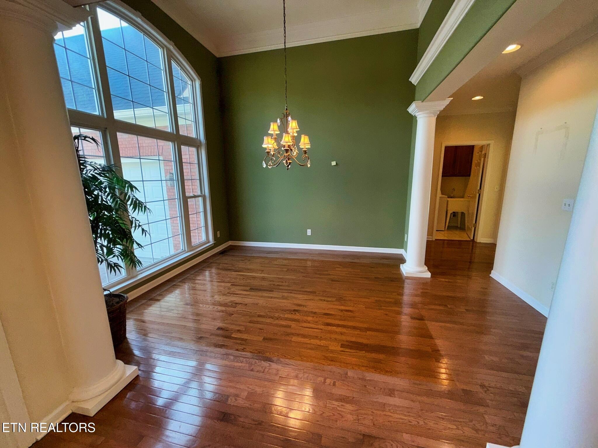 267 Paradise Lane Jacksboro TN 37757