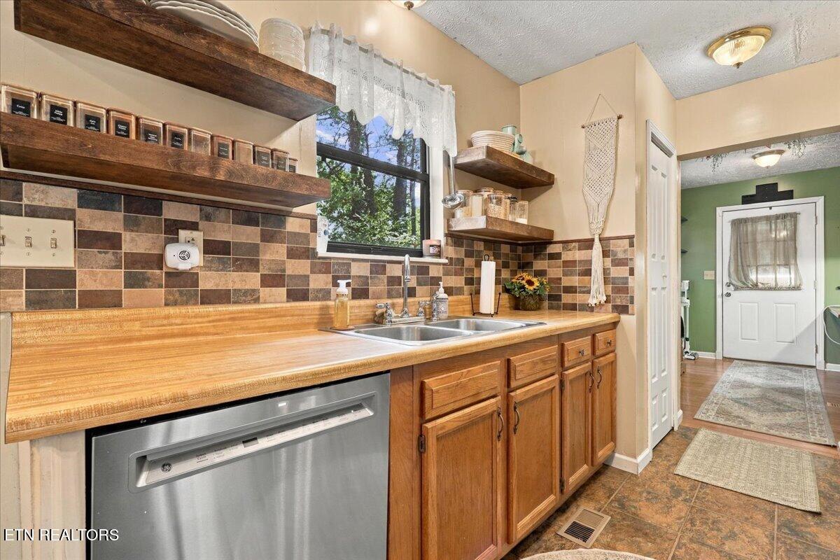 504 Highland View Drive Knoxville TN 37920