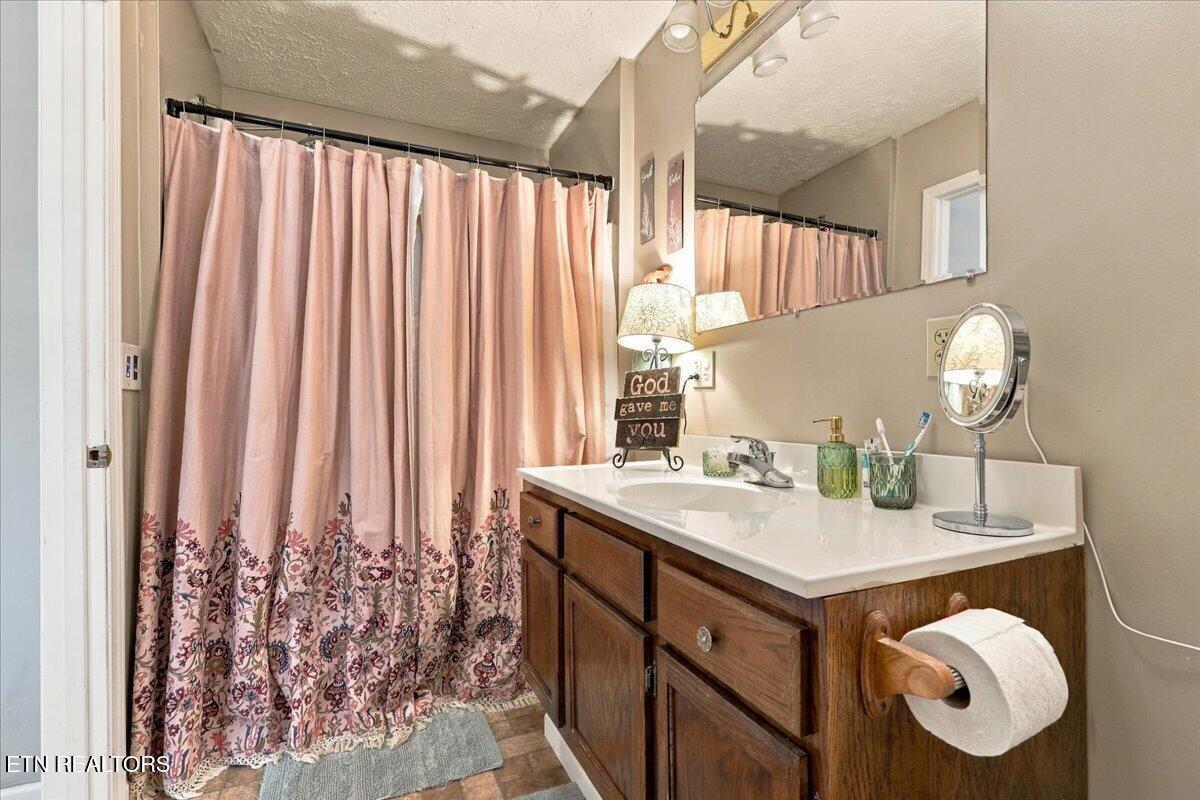 504 Highland View Drive Knoxville TN 37920