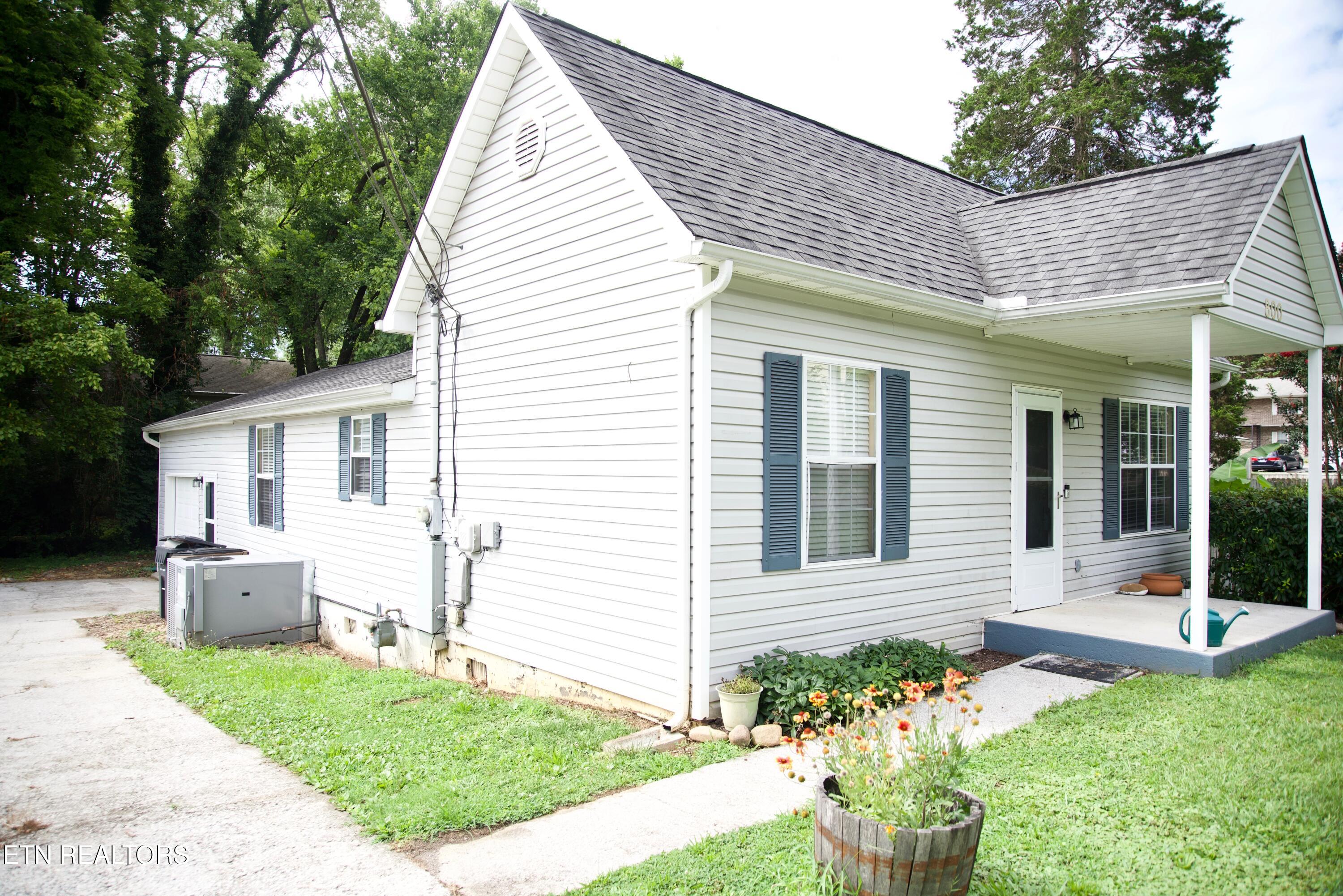800 E Inskip Drive Knoxville TN 37912