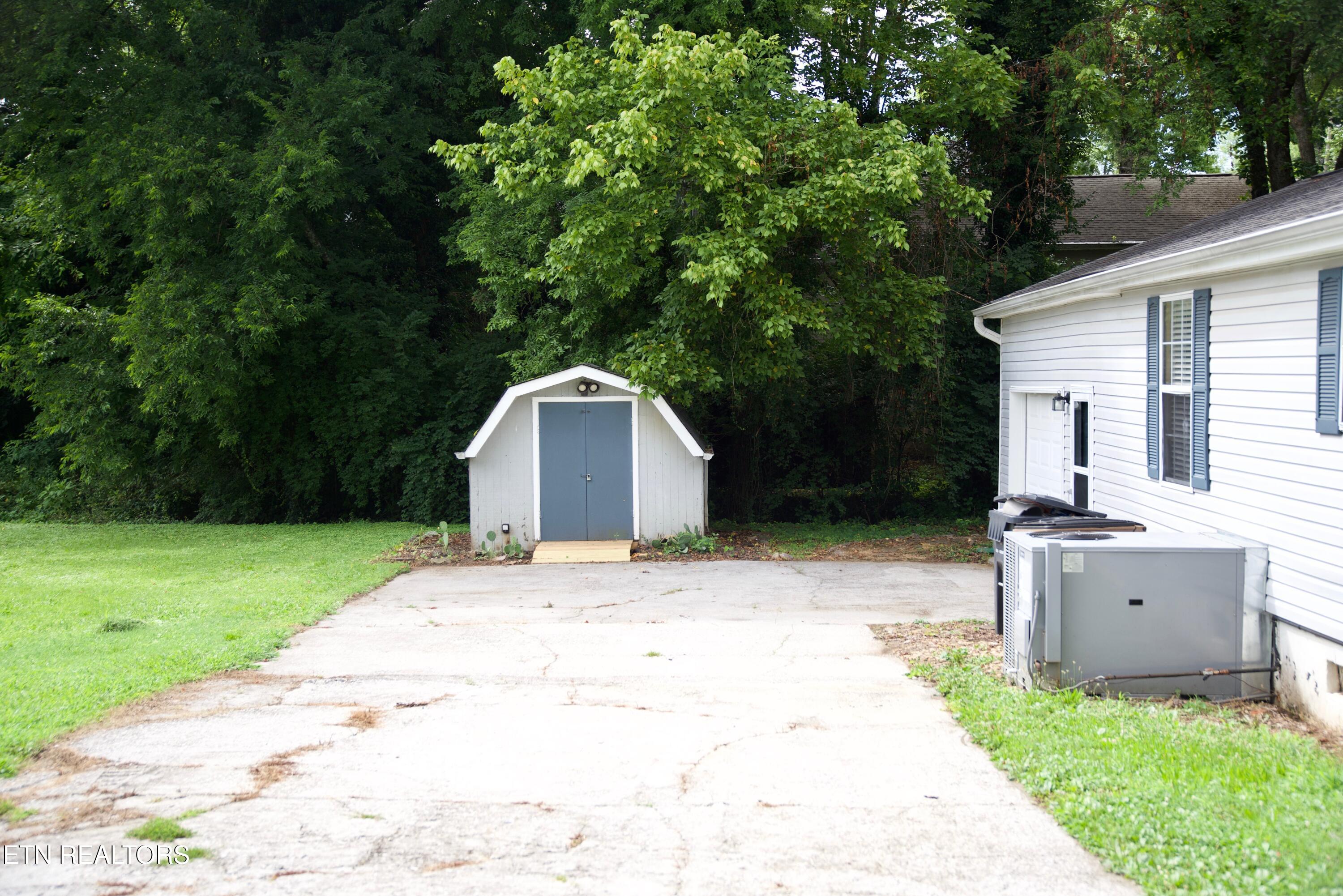 800 E Inskip Drive Knoxville TN 37912