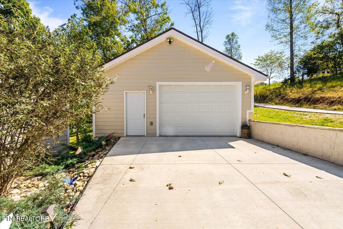 134 Doe Crossing Lafollette TN 37766