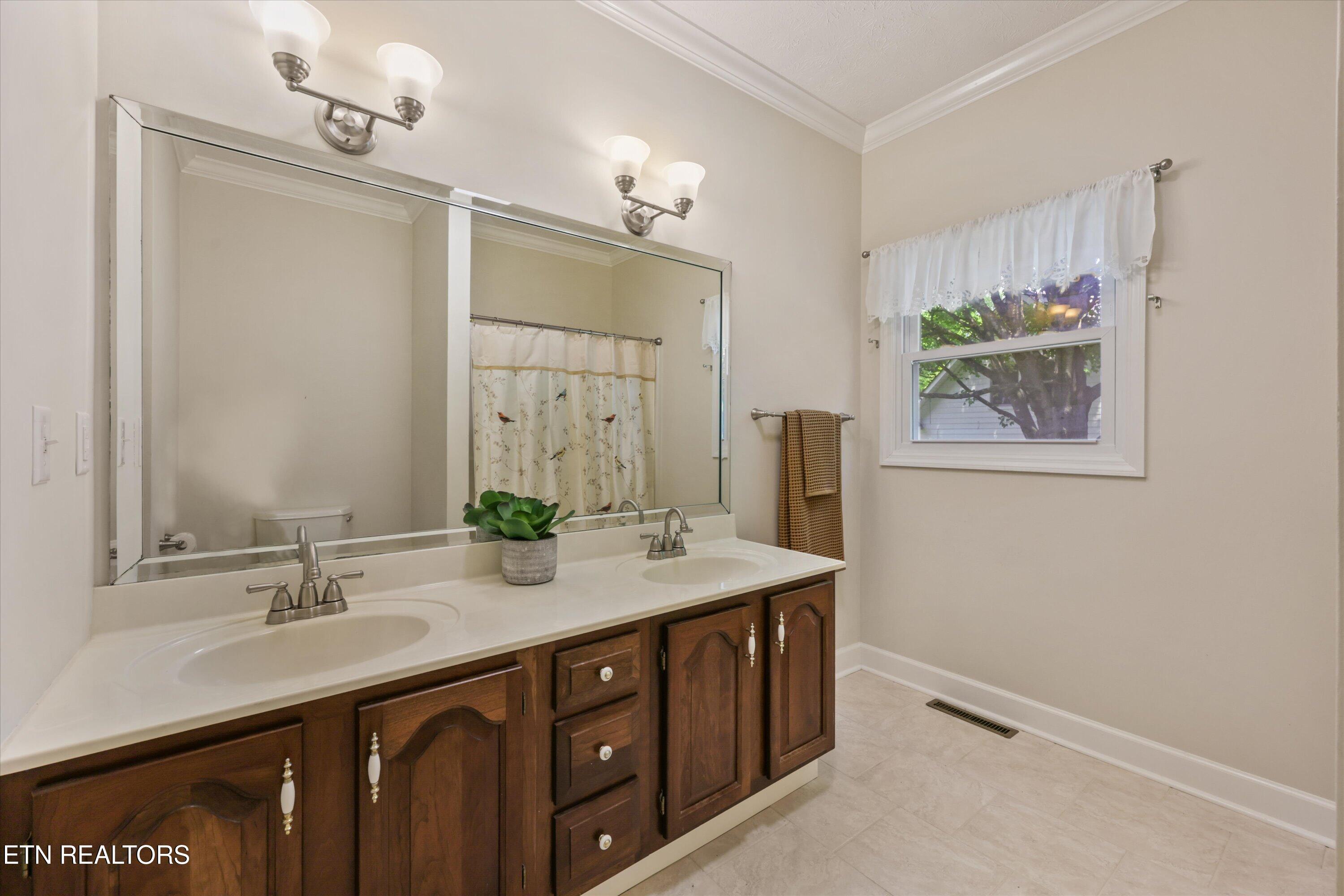 204 Battery Hill Circle Knoxville TN 37934