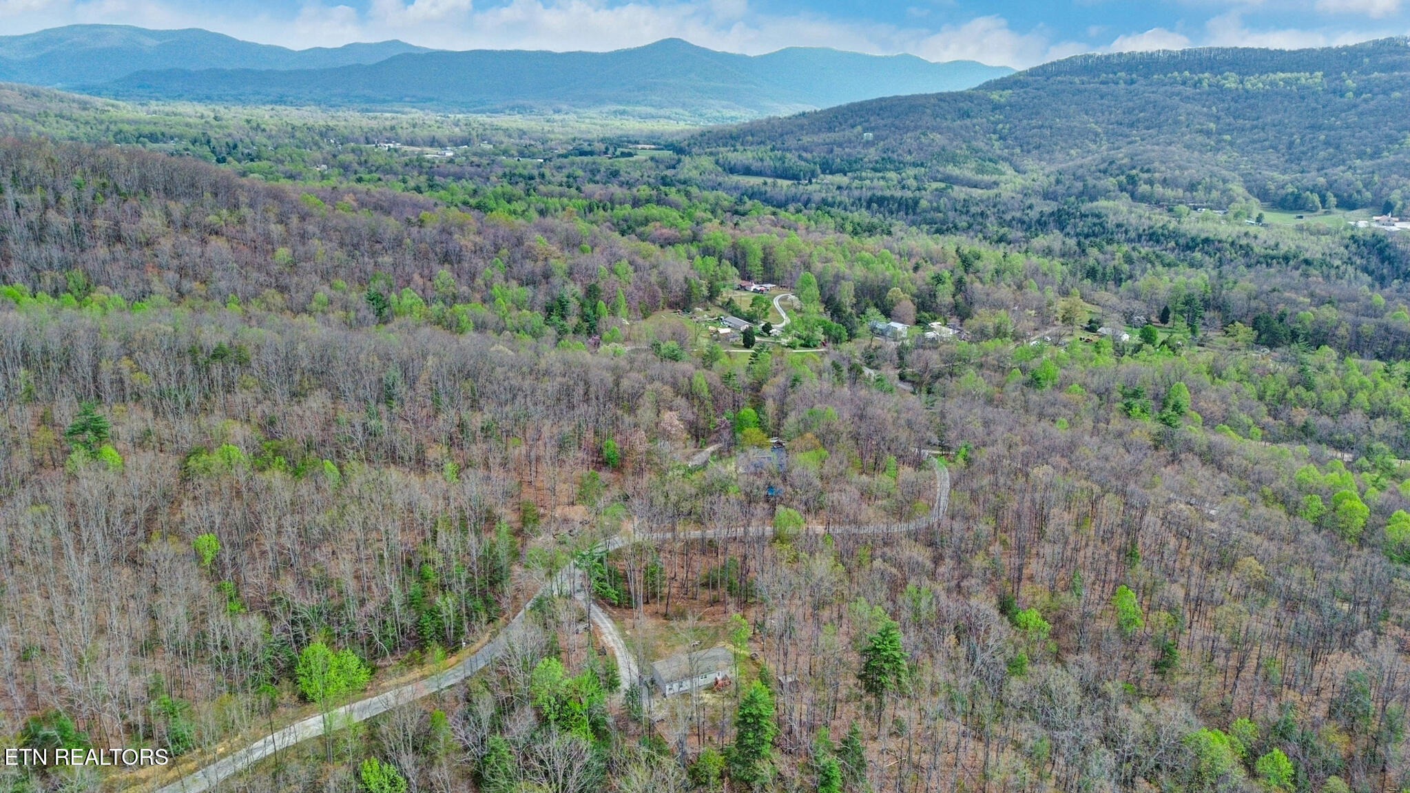 116 Grouse Ridge Road Harriman TN 37748