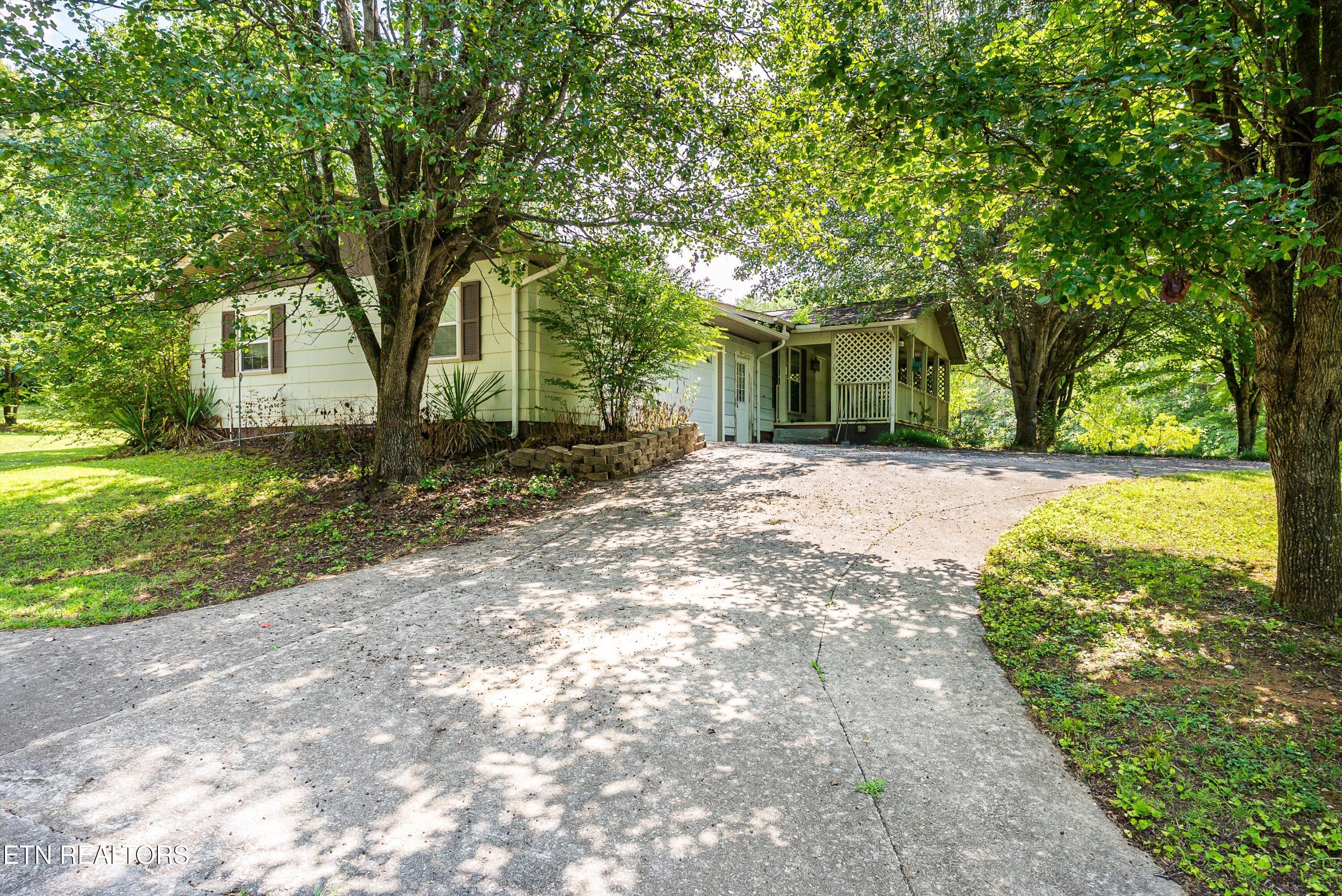 3754 Mutton Hollow Road Maryville TN 37803