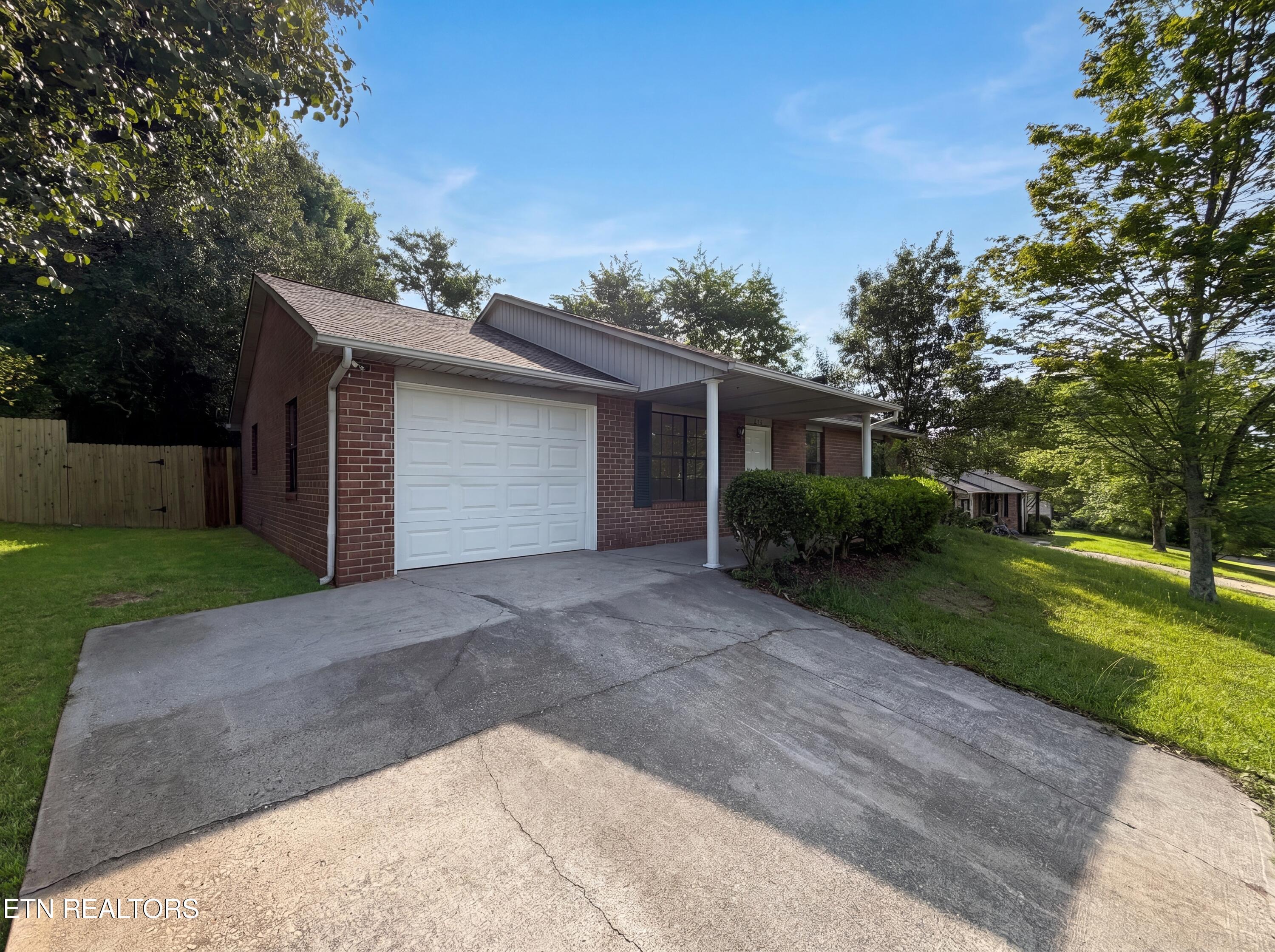 6018 Bridge Garden Road Knoxville TN 37912
