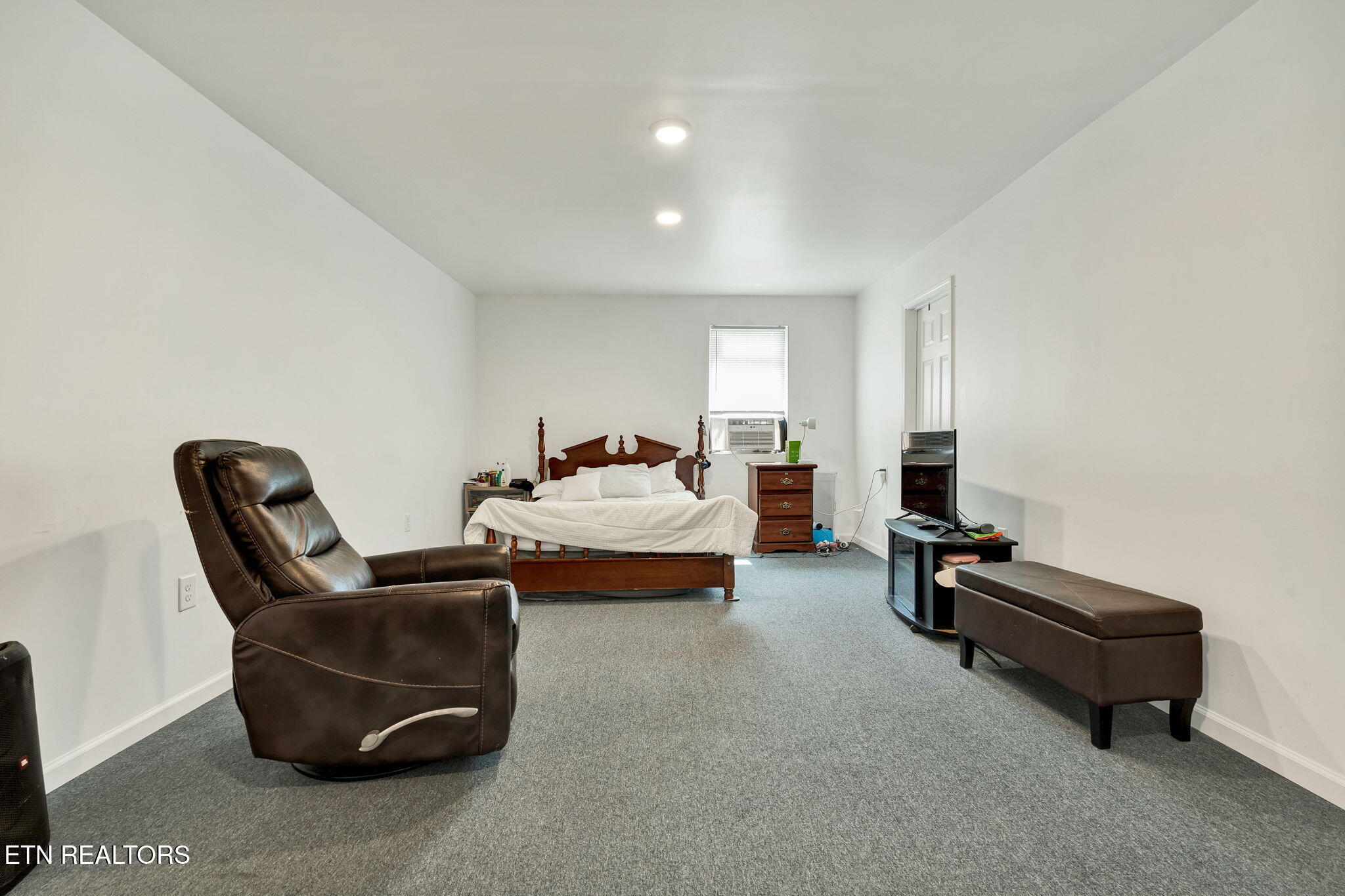 200 Queens Lane Decatur TN 37322