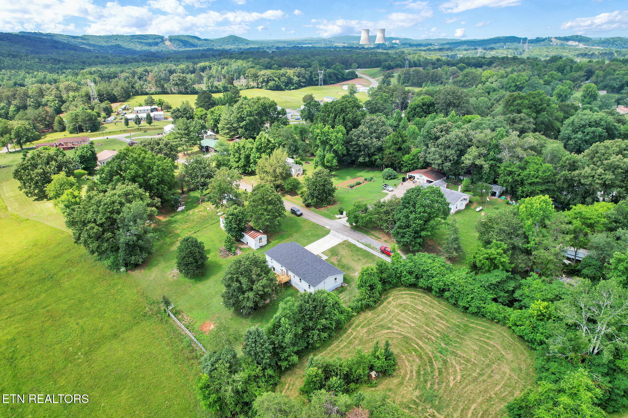 200 Queens Lane Decatur TN 37322