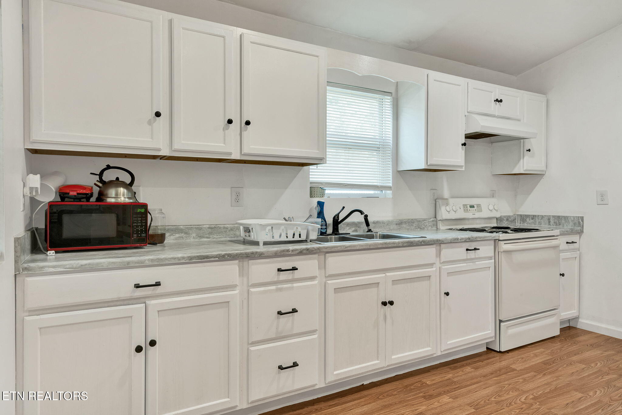 200 Queens Lane Decatur TN 37322