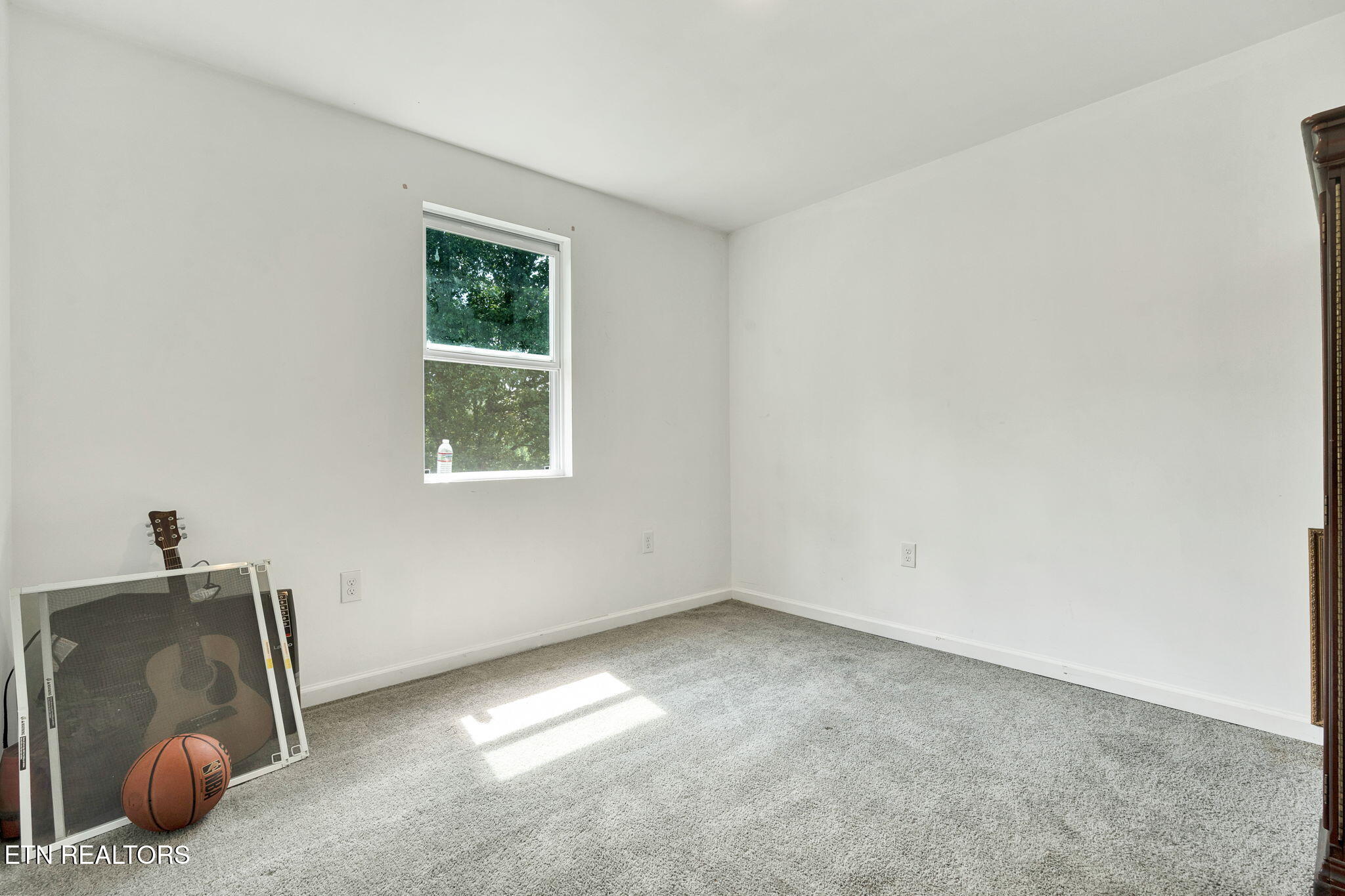 200 Queens Lane Decatur TN 37322