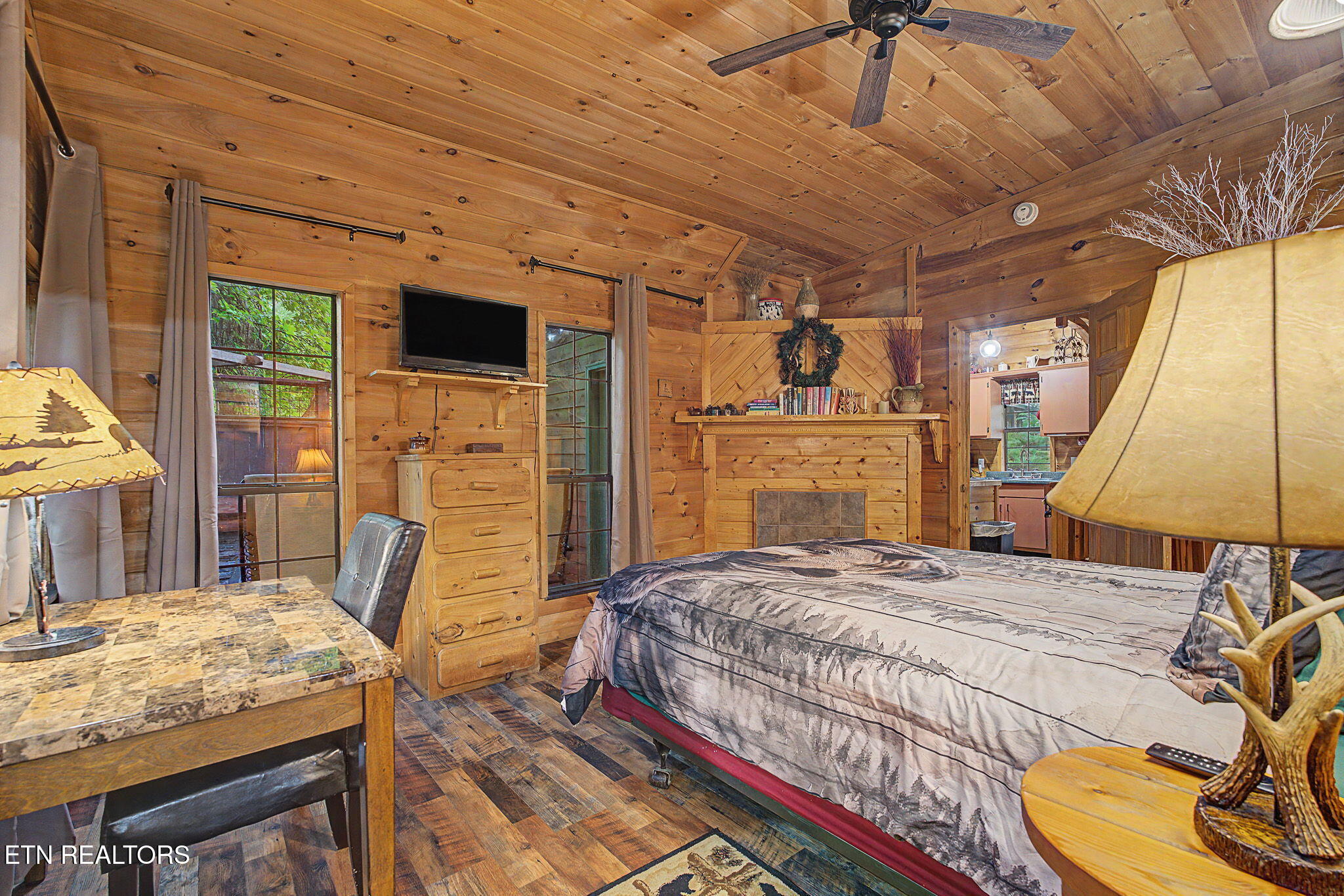 1128 Ridgefield Drive Sevierville TN 37876