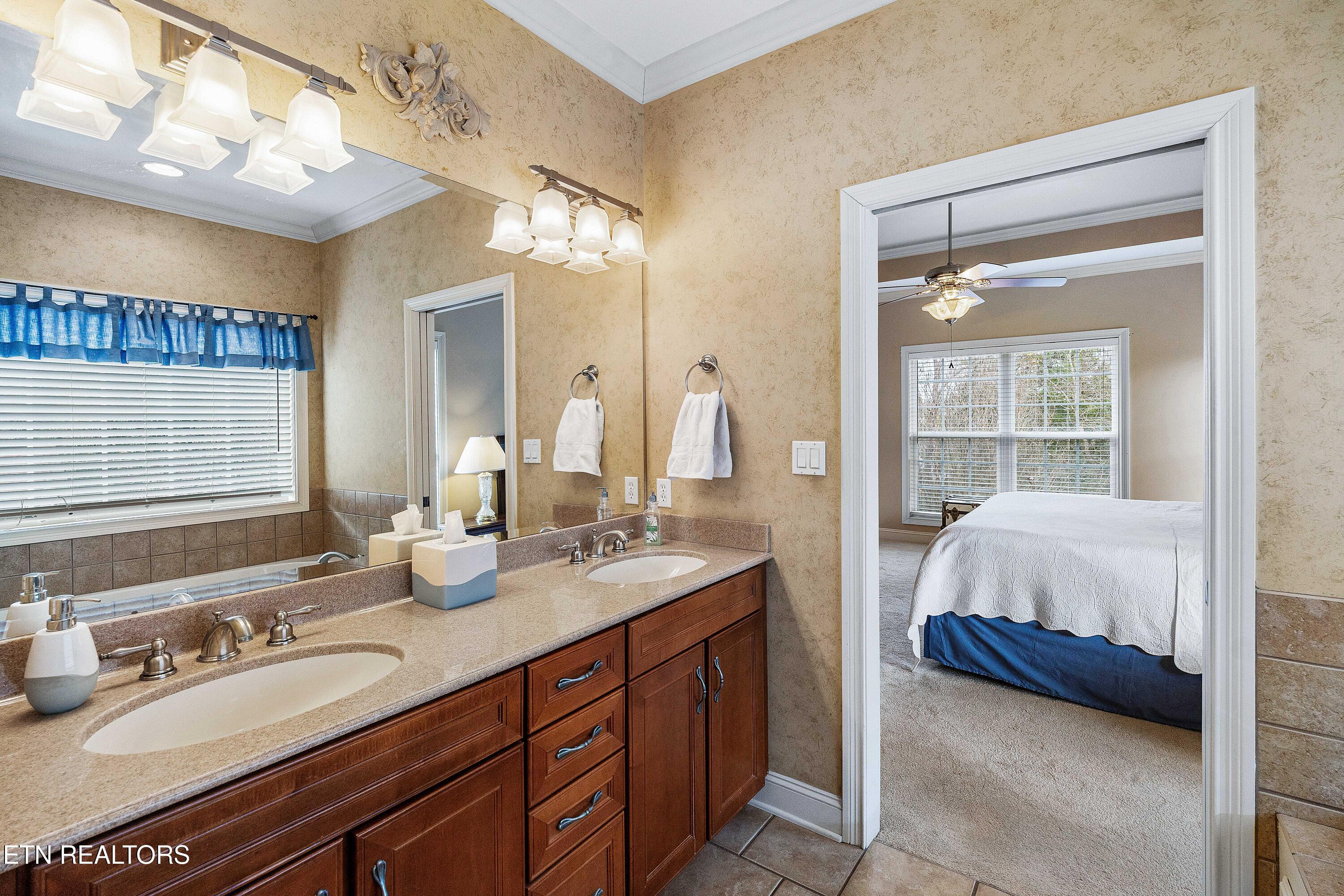 201 Tecumseh Way Loudon TN 37774