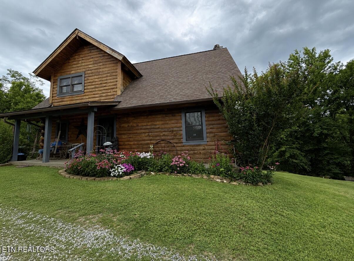 507 Peacock Way Parrottsville TN 37843