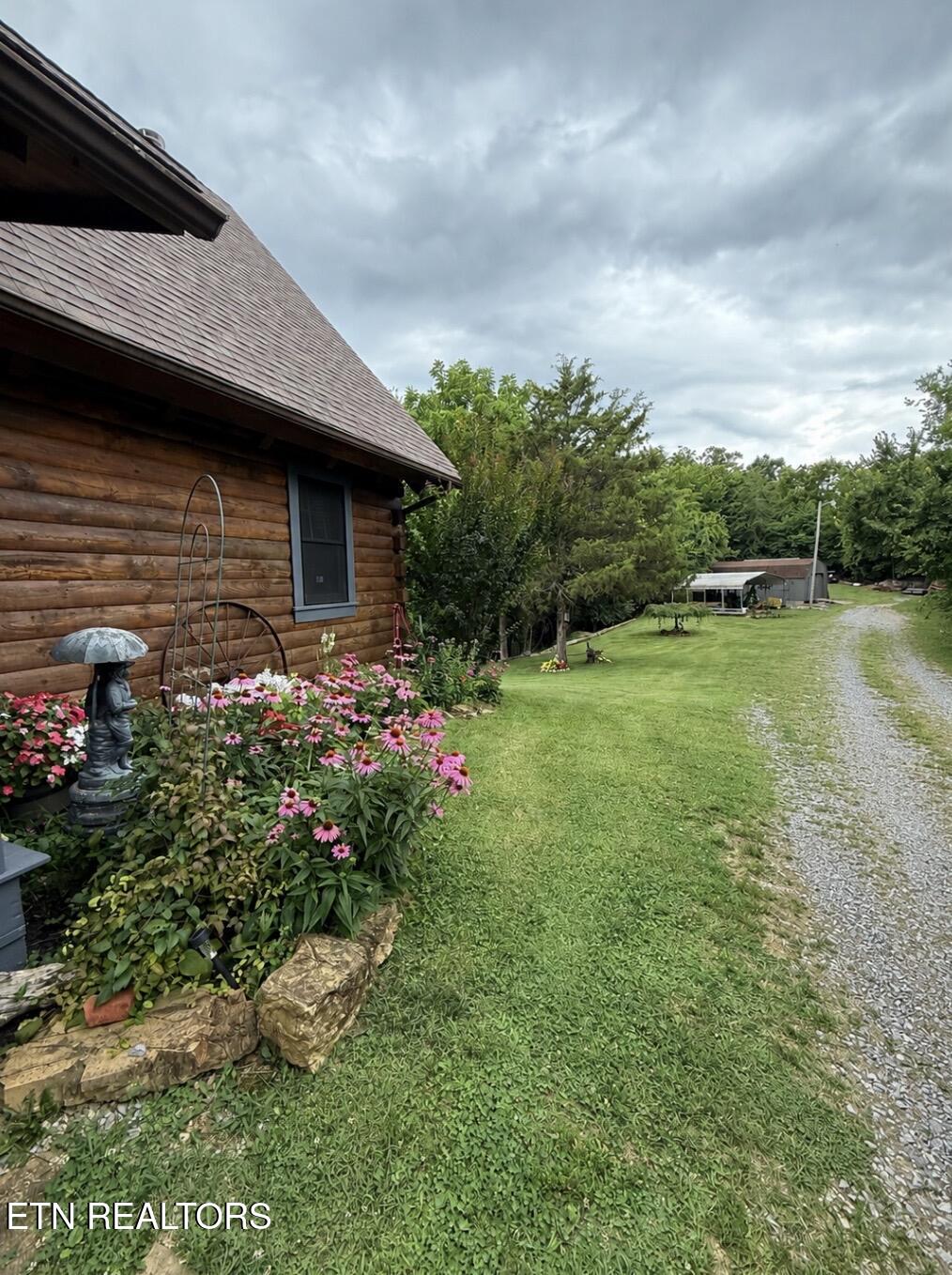 507 Peacock Way Parrottsville TN 37843