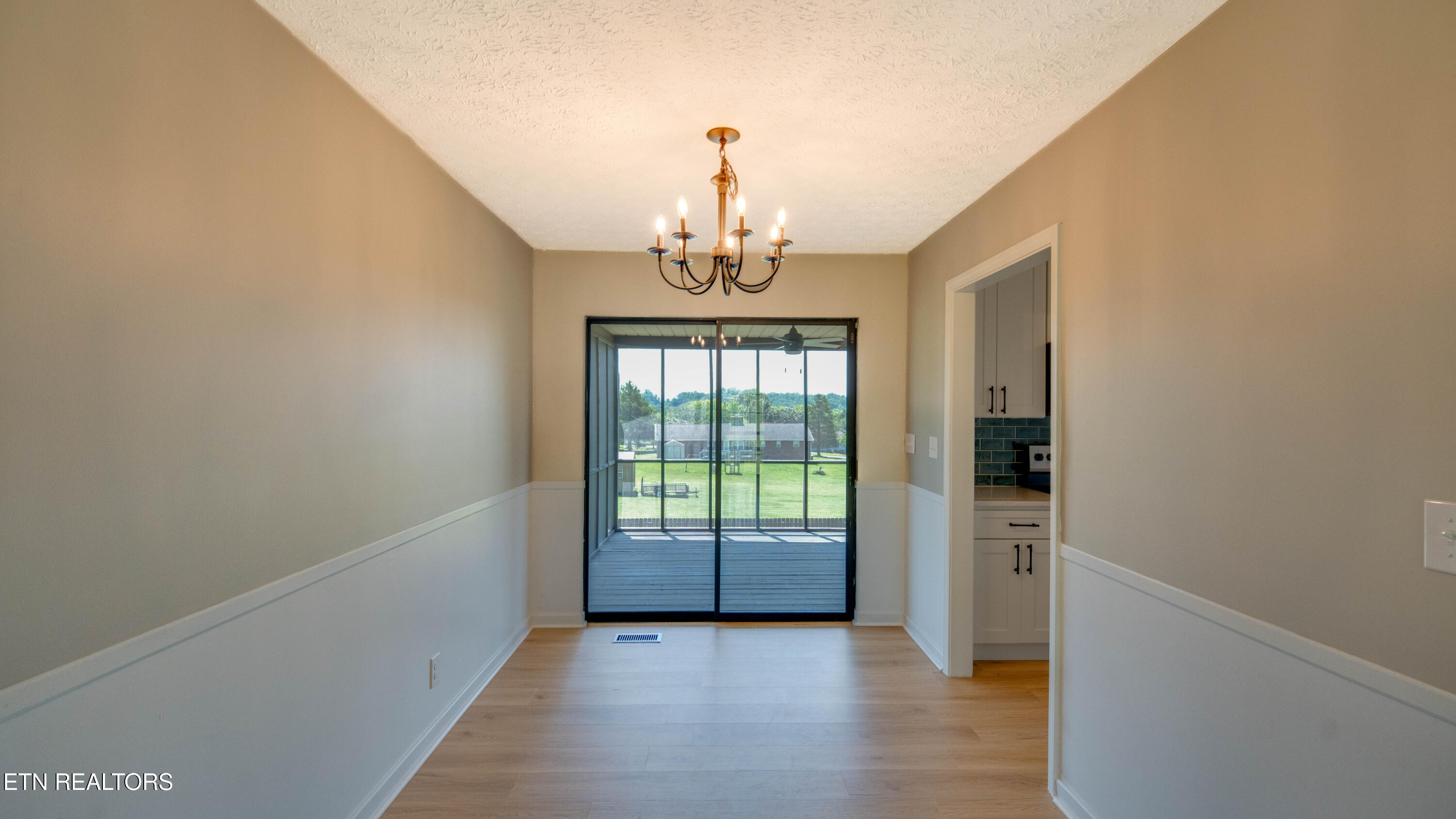 1807 Oakmont Circle Louisville TN 37777