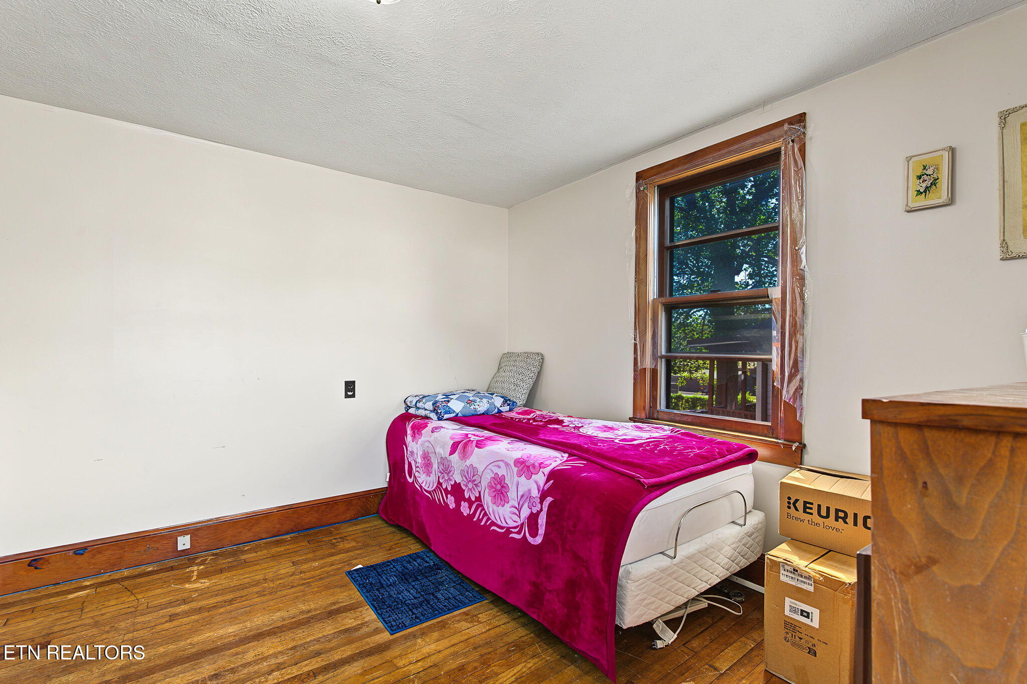 506 E Hemlock Street Lafollette TN 37766