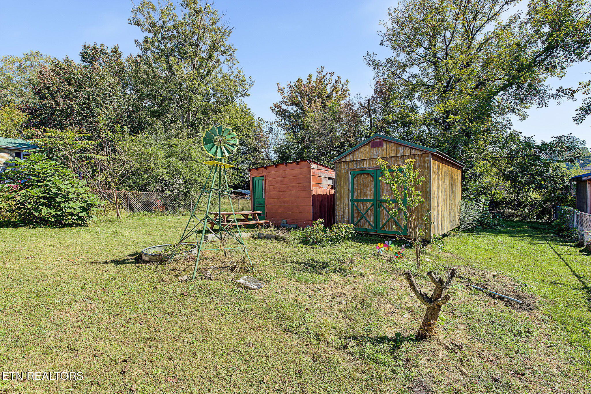 506 E Hemlock Street Lafollette TN 37766
