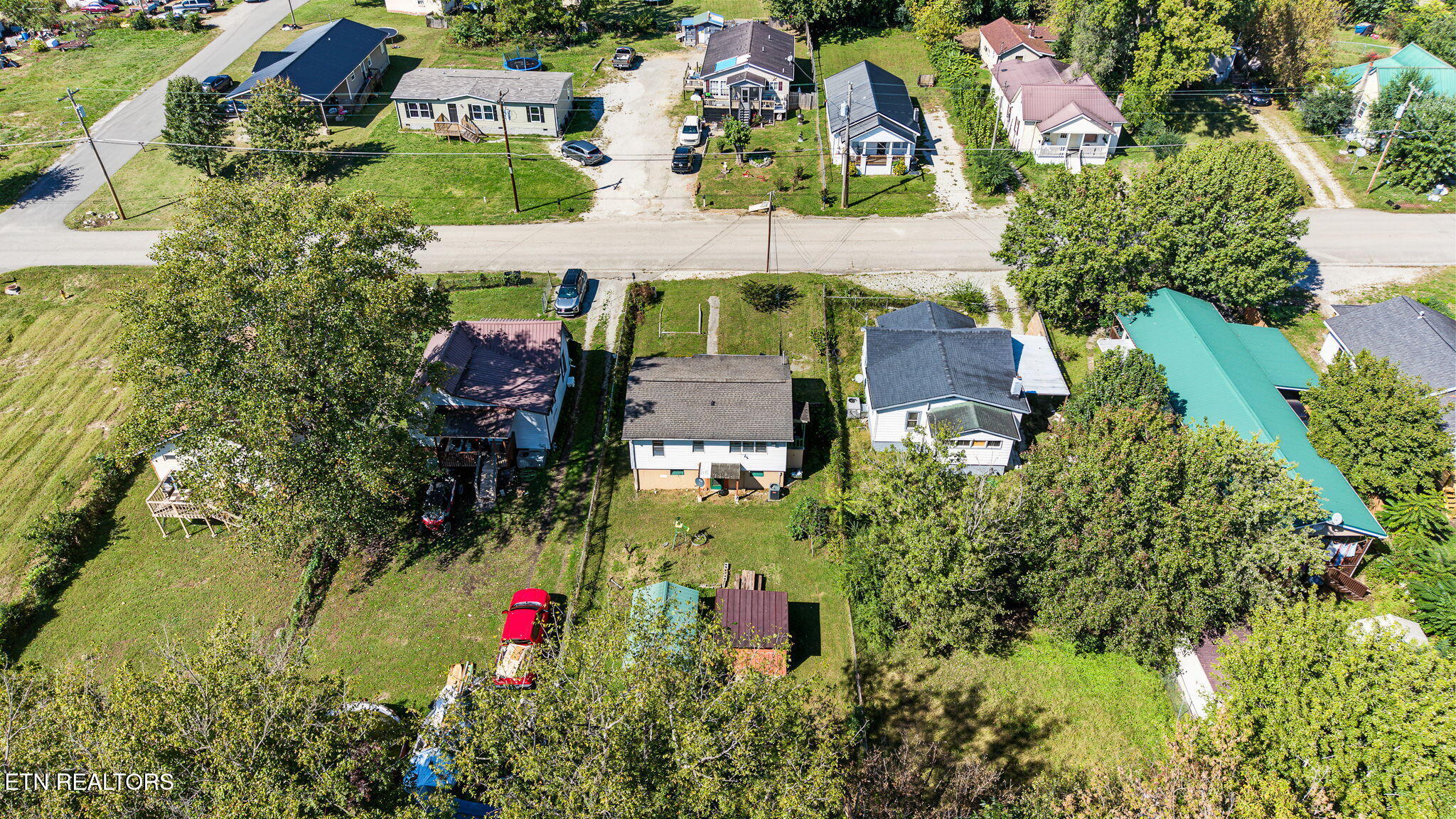 506 E Hemlock Street Lafollette TN 37766