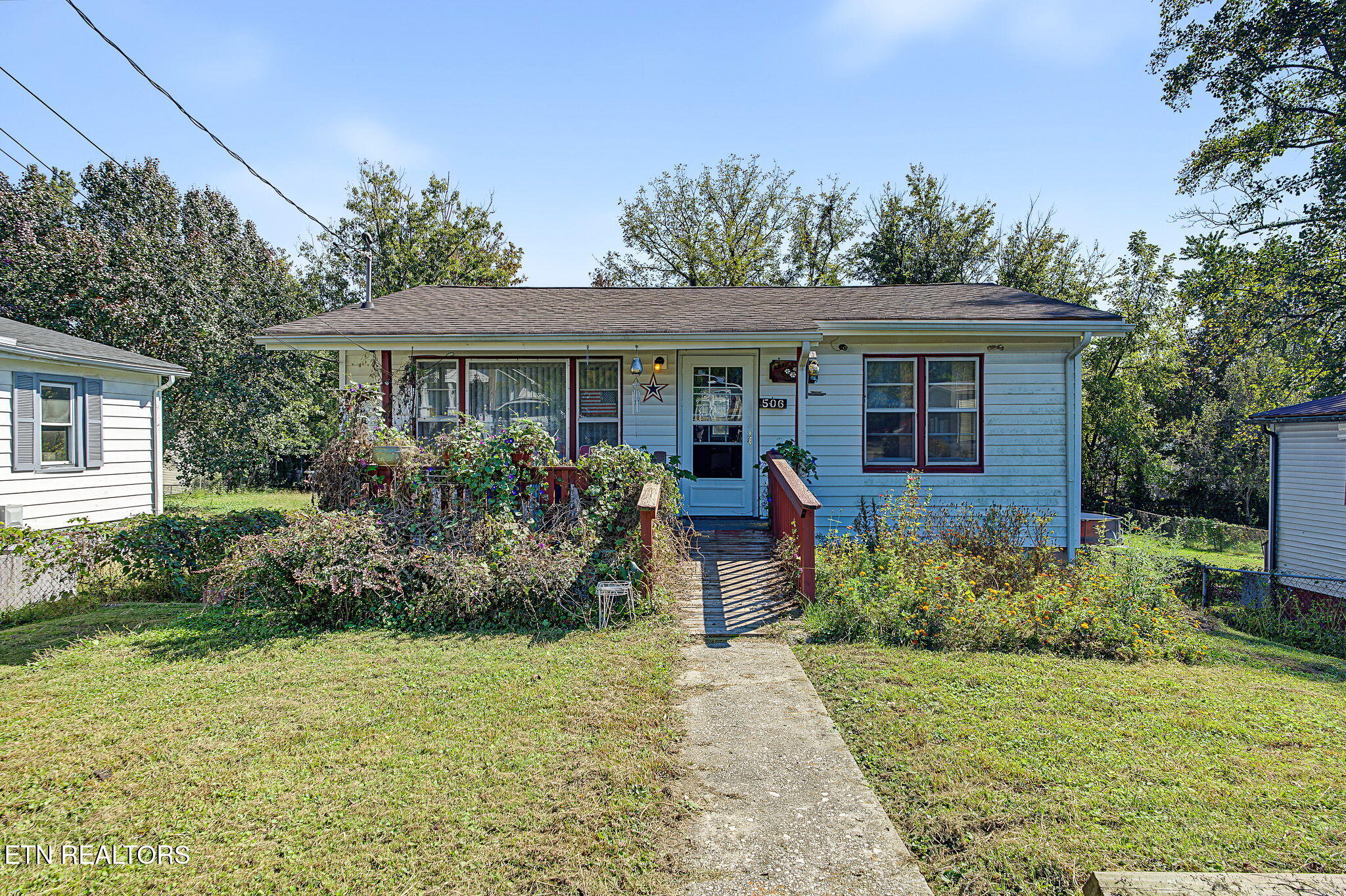 506 E Hemlock Street Lafollette TN 37766