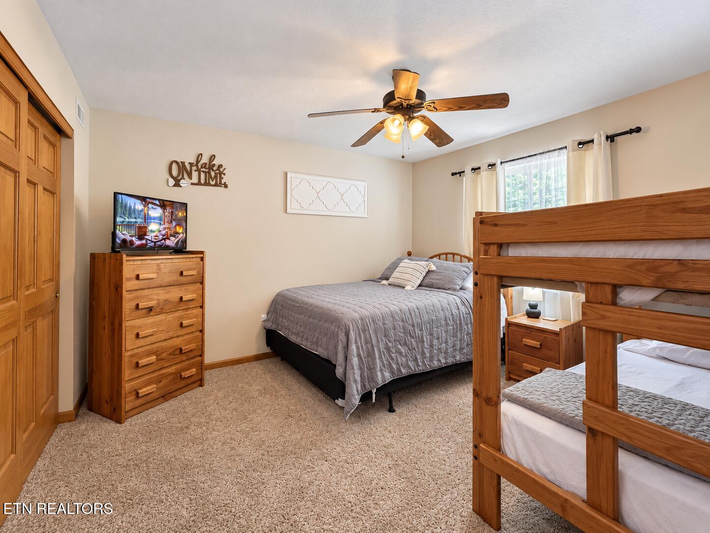 129 Bridgeview Lane Lafollette TN 37766