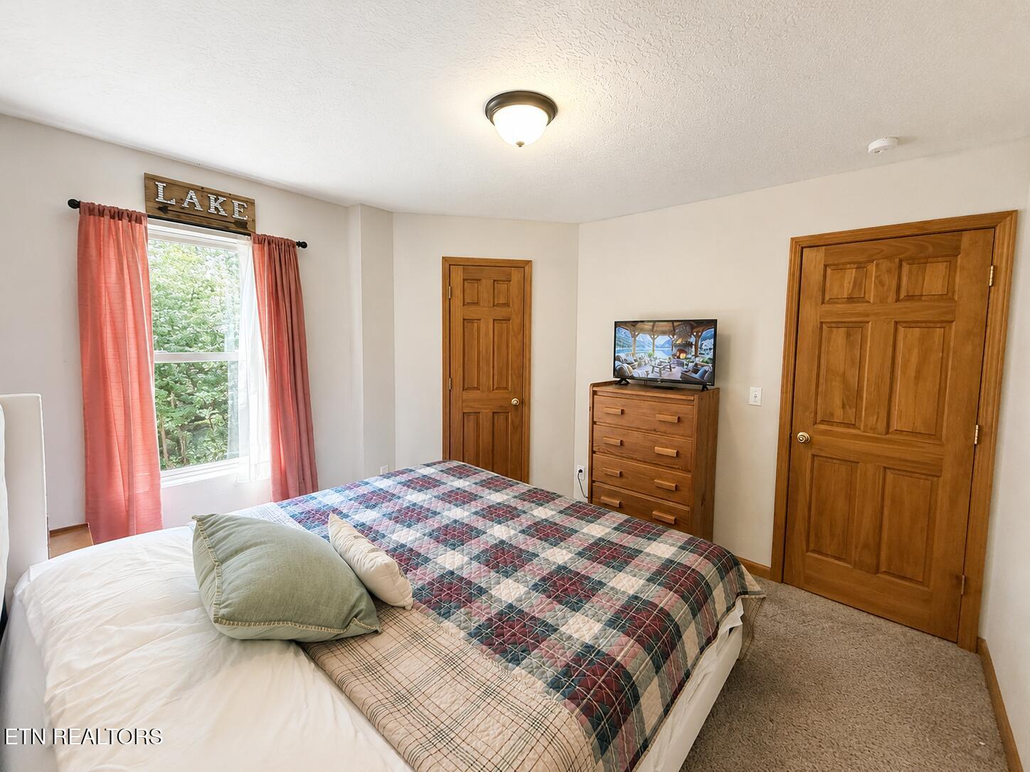 129 Bridgeview Lane Lafollette TN 37766