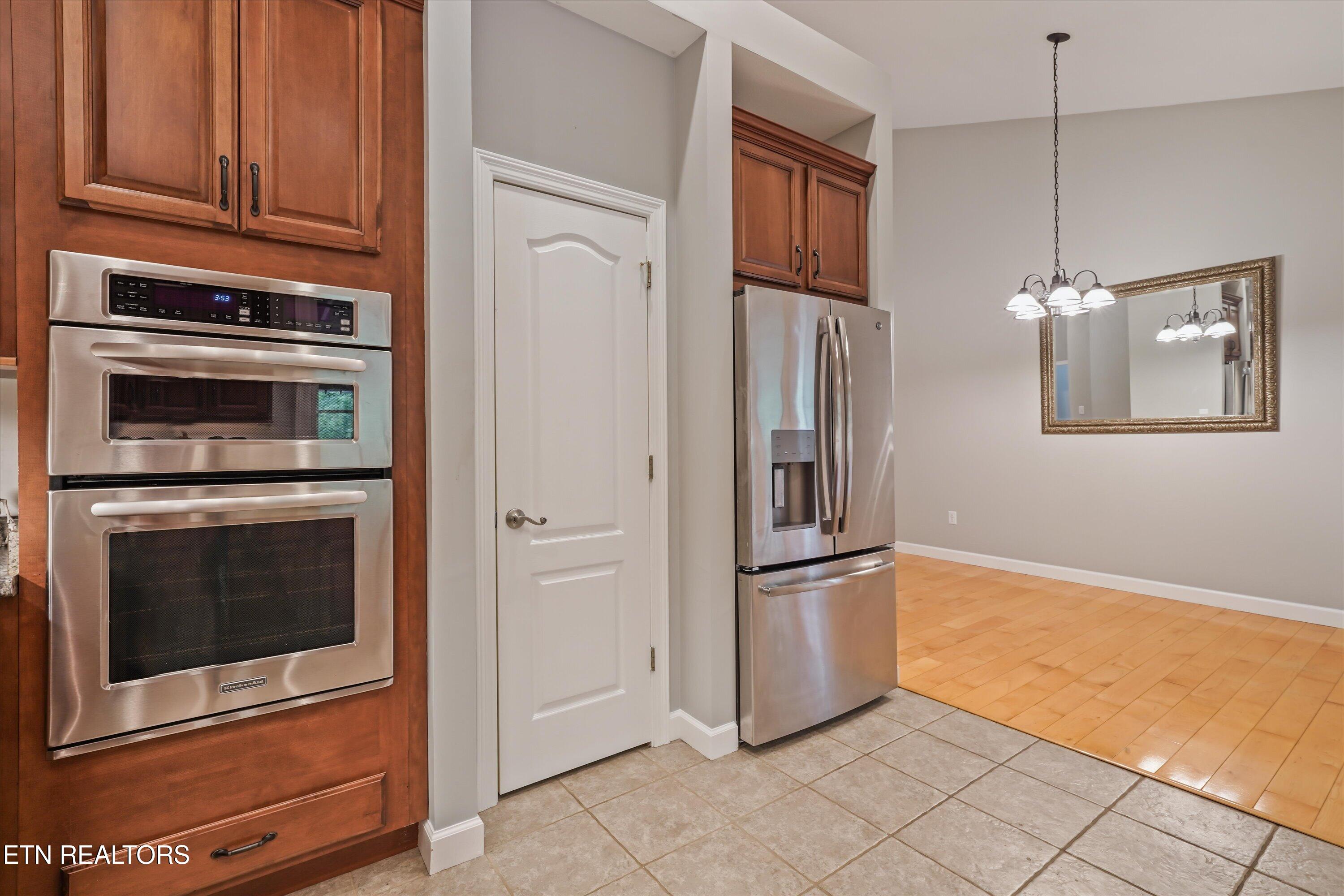3727 Fox Creek Road Louisville TN 37777