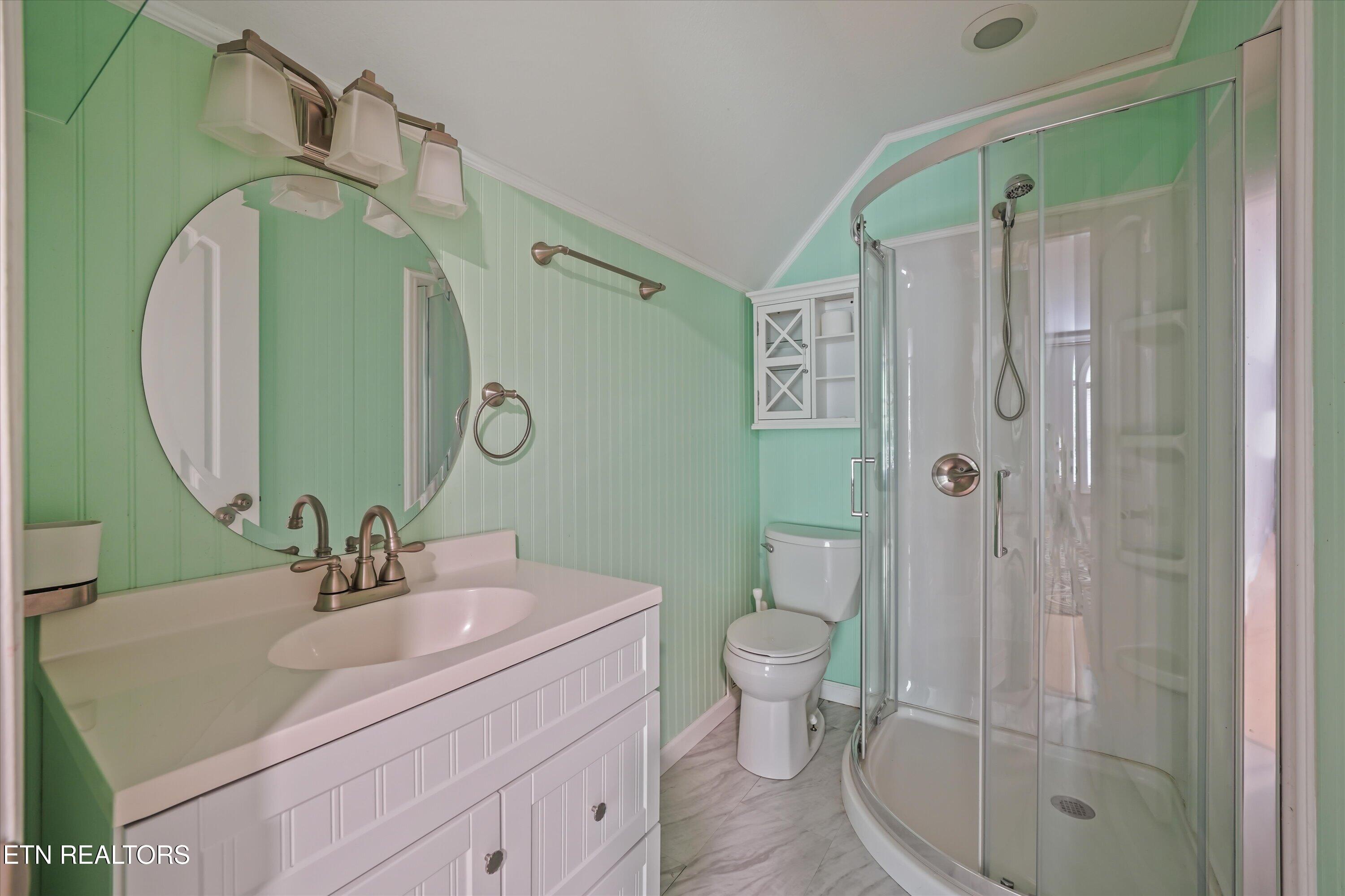 3727 Fox Creek Road Louisville TN 37777
